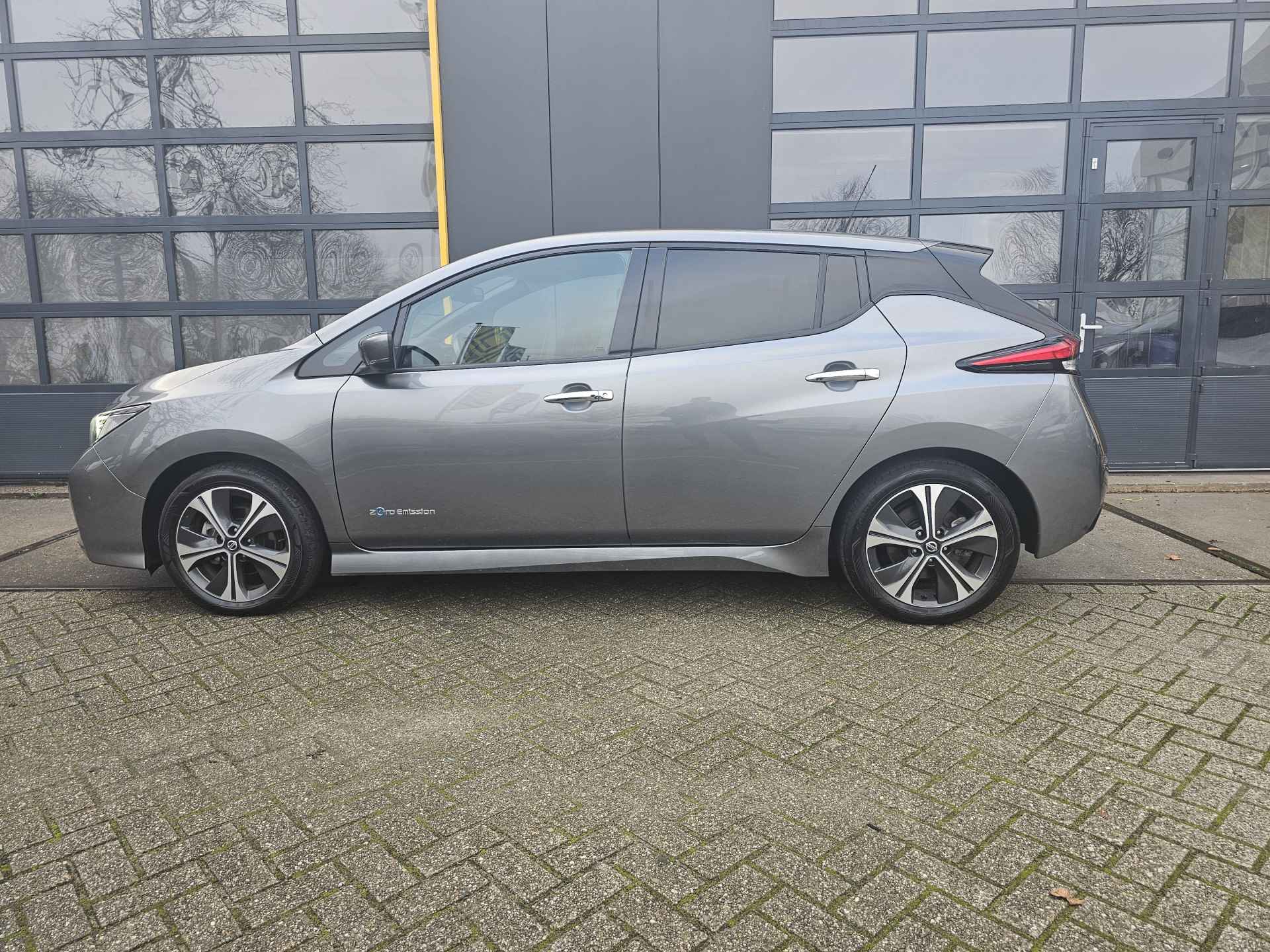 Nissan Leaf Tekna 40 kWh | Leder | Climat | Navigatie | Bi-Directioneel laden | incl. Bovag rijklaarpakket met 12 maanden garantie | - 3/35