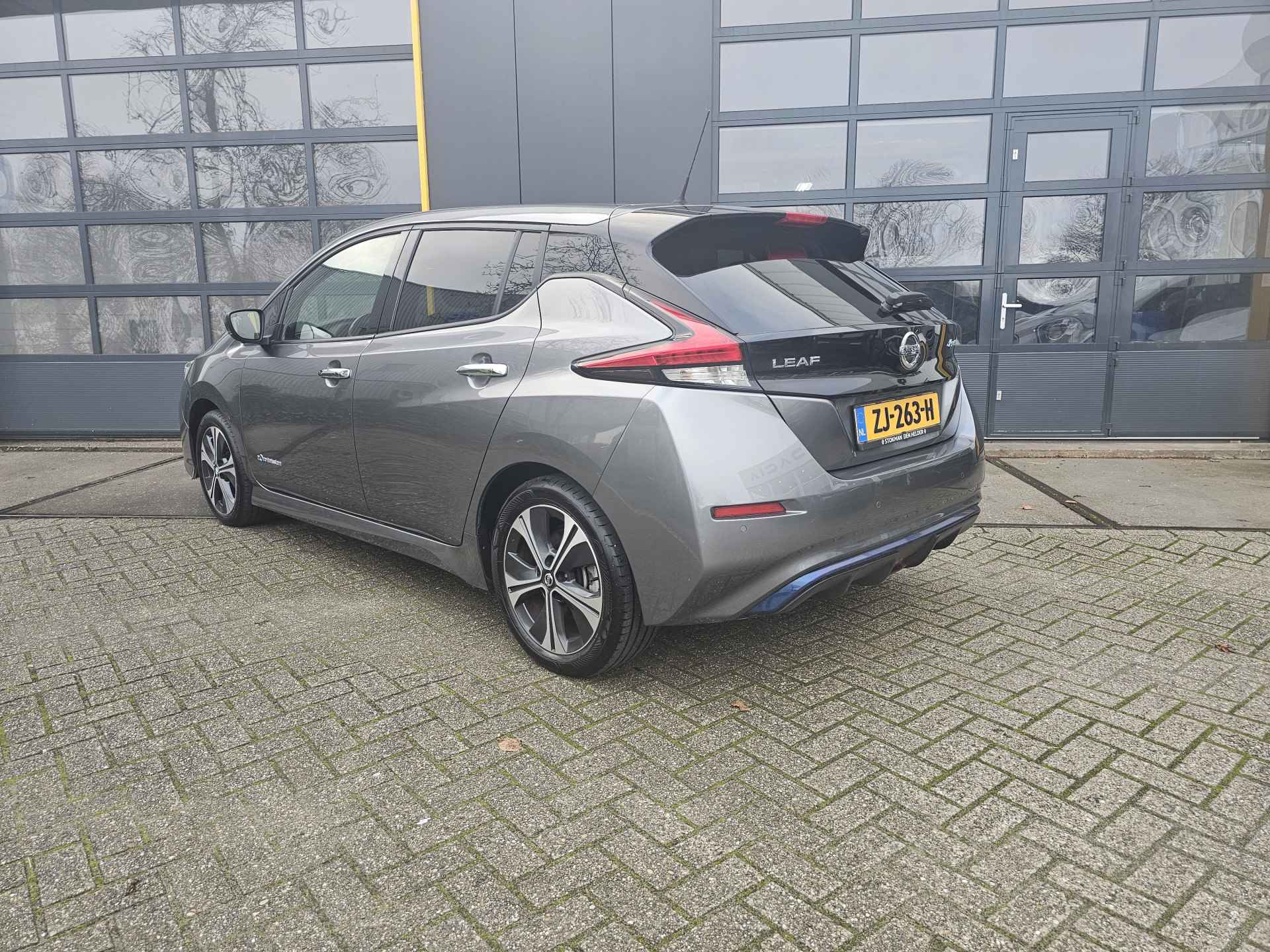 Nissan Leaf Tekna 40 kWh | Leder | Climat | Navigatie | Bi-Directioneel laden | incl. Bovag rijklaarpakket met 12 maanden garantie | - 4/35