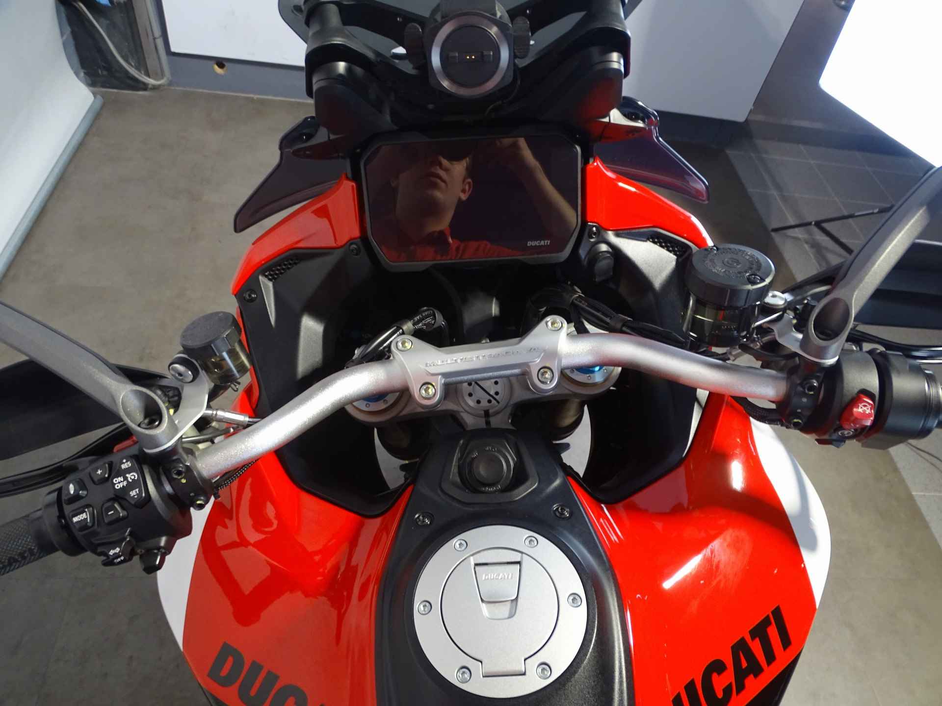 Ducati MULTISTRADA V4 PIKES PEAK - 7/9