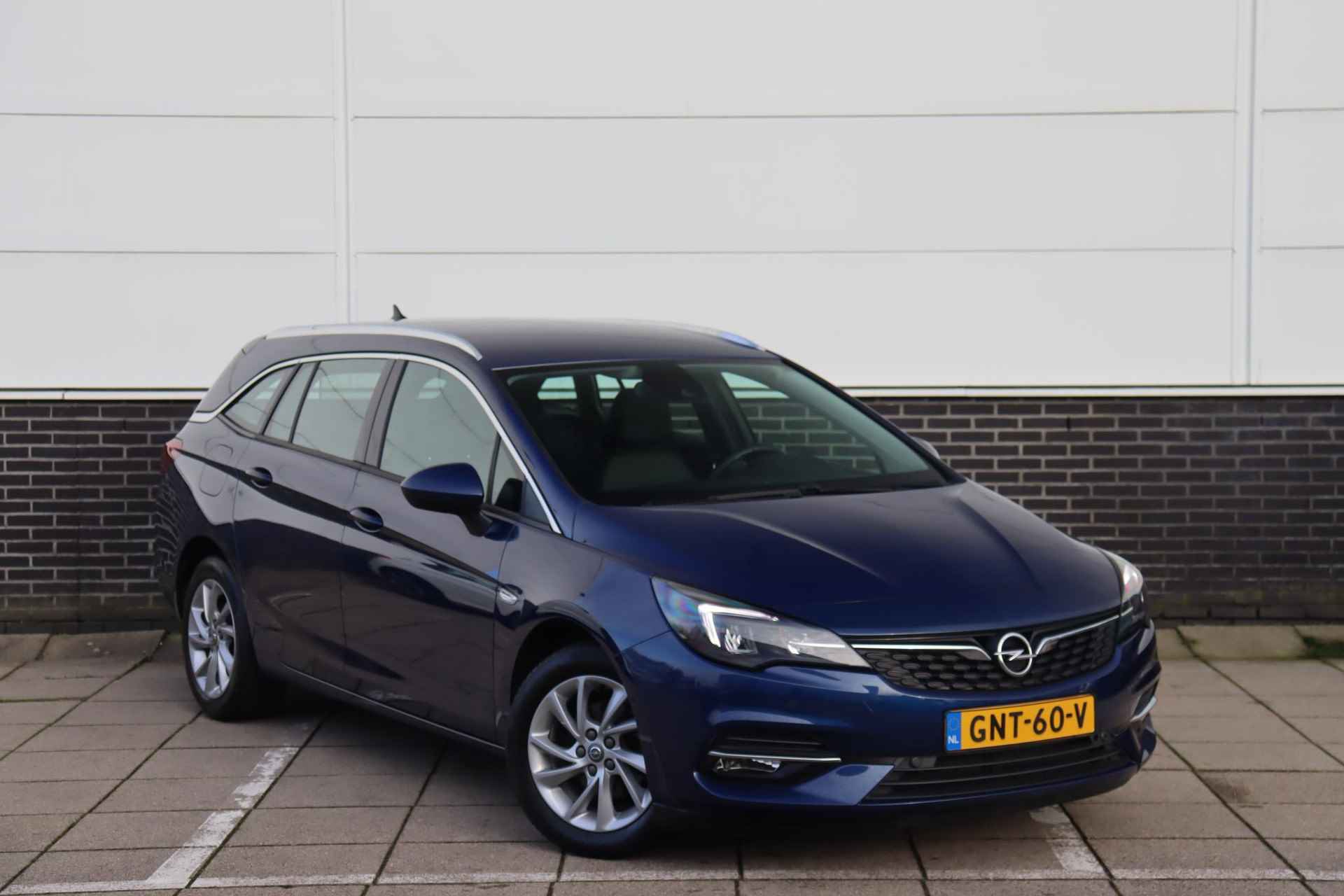 Opel Astra Sports Tourer 1.2 Elegance *Climate * Stuur-Stoelverwarming * All Season Banden - 3/44