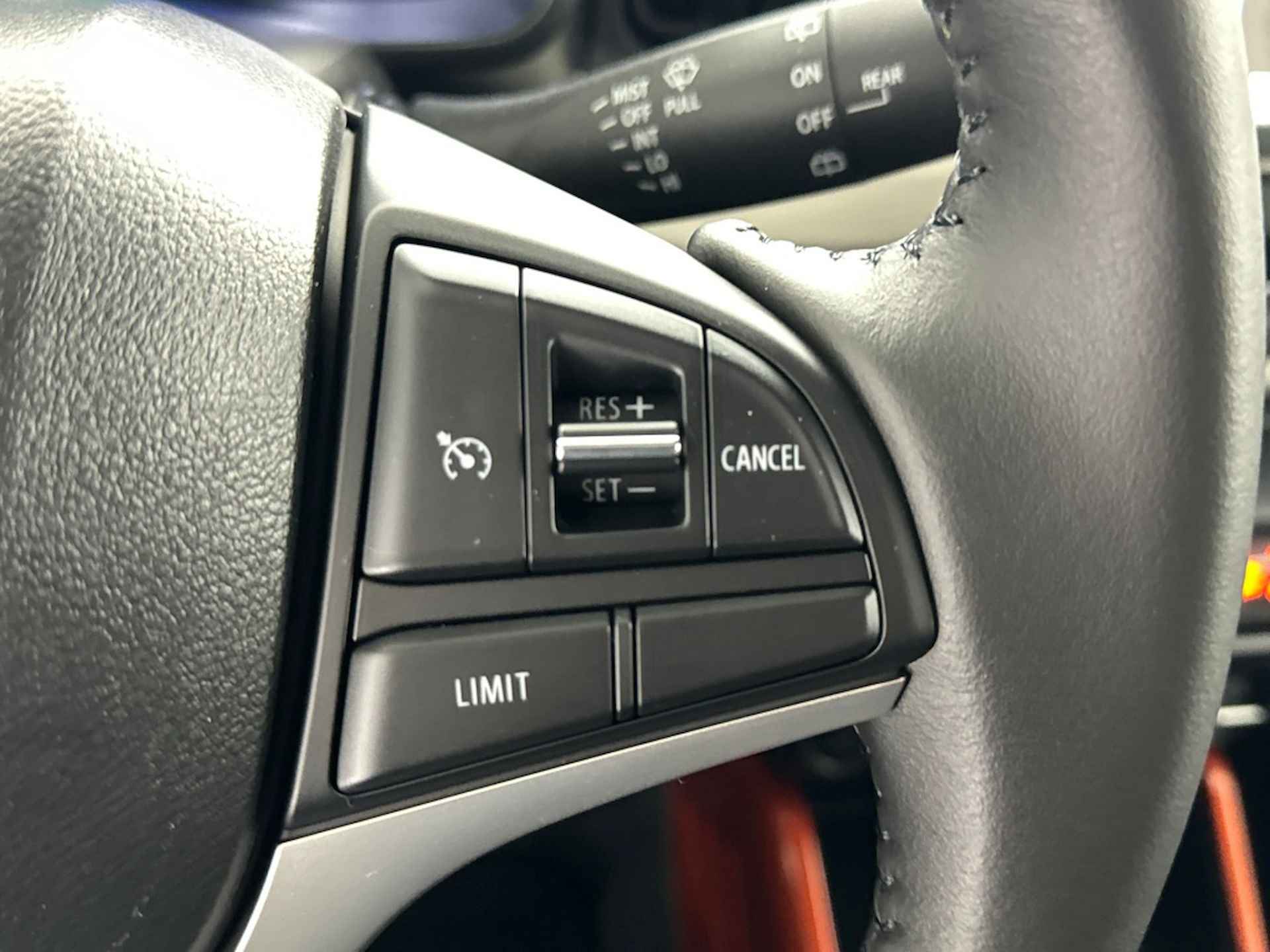 Suzuki Ignis 1.2 Stijl Automaat | Navigatie | Cruise Control | Climate Control - 23/38
