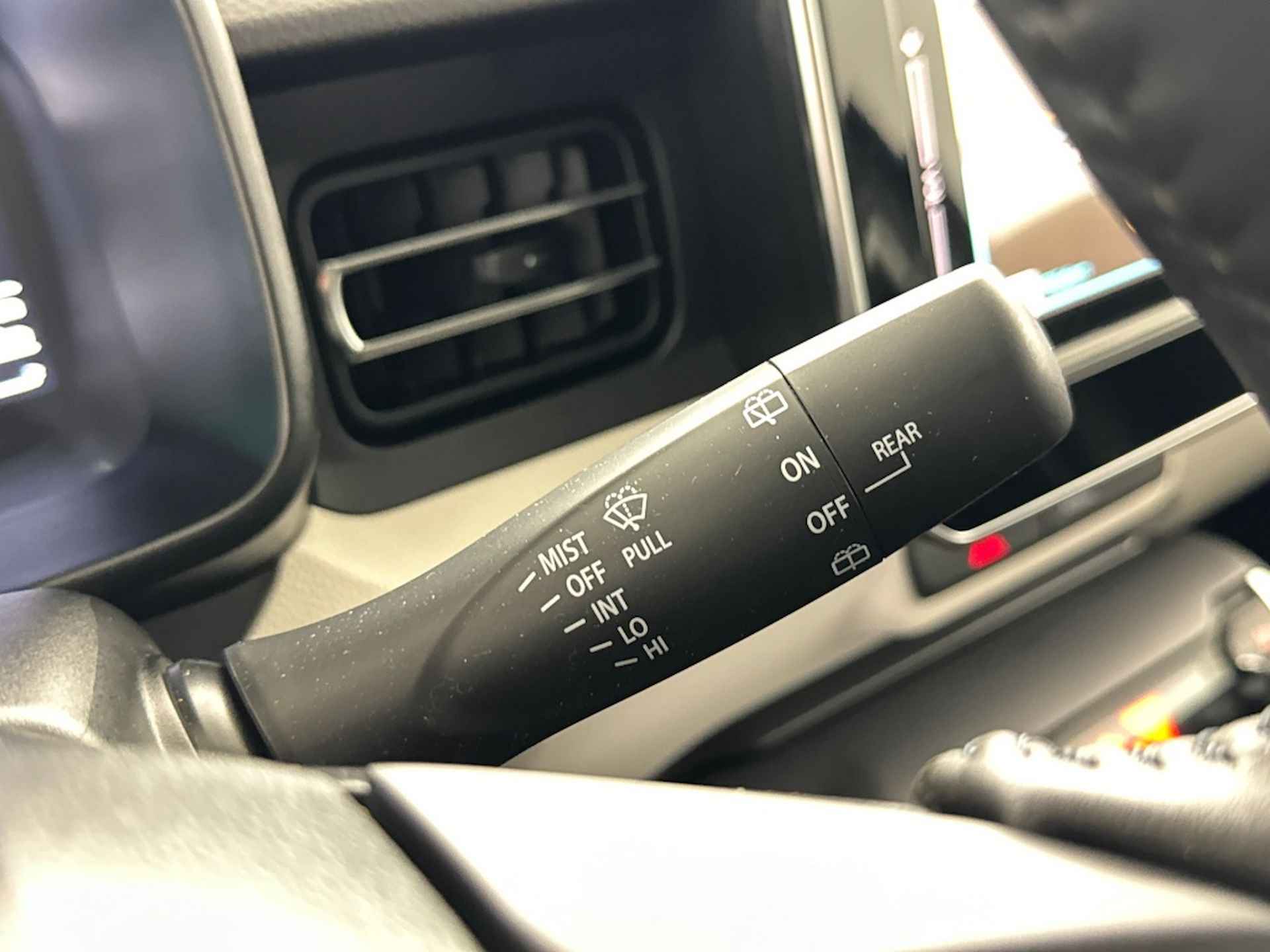 Suzuki Ignis 1.2 Stijl Automaat | Navigatie | Cruise Control | Climate Control - 25/38