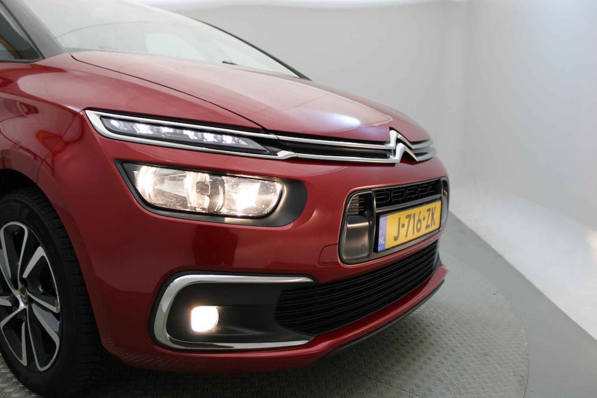 CITROEN C4 Picasso 1.2 PureTech Business Automaat - 31/32