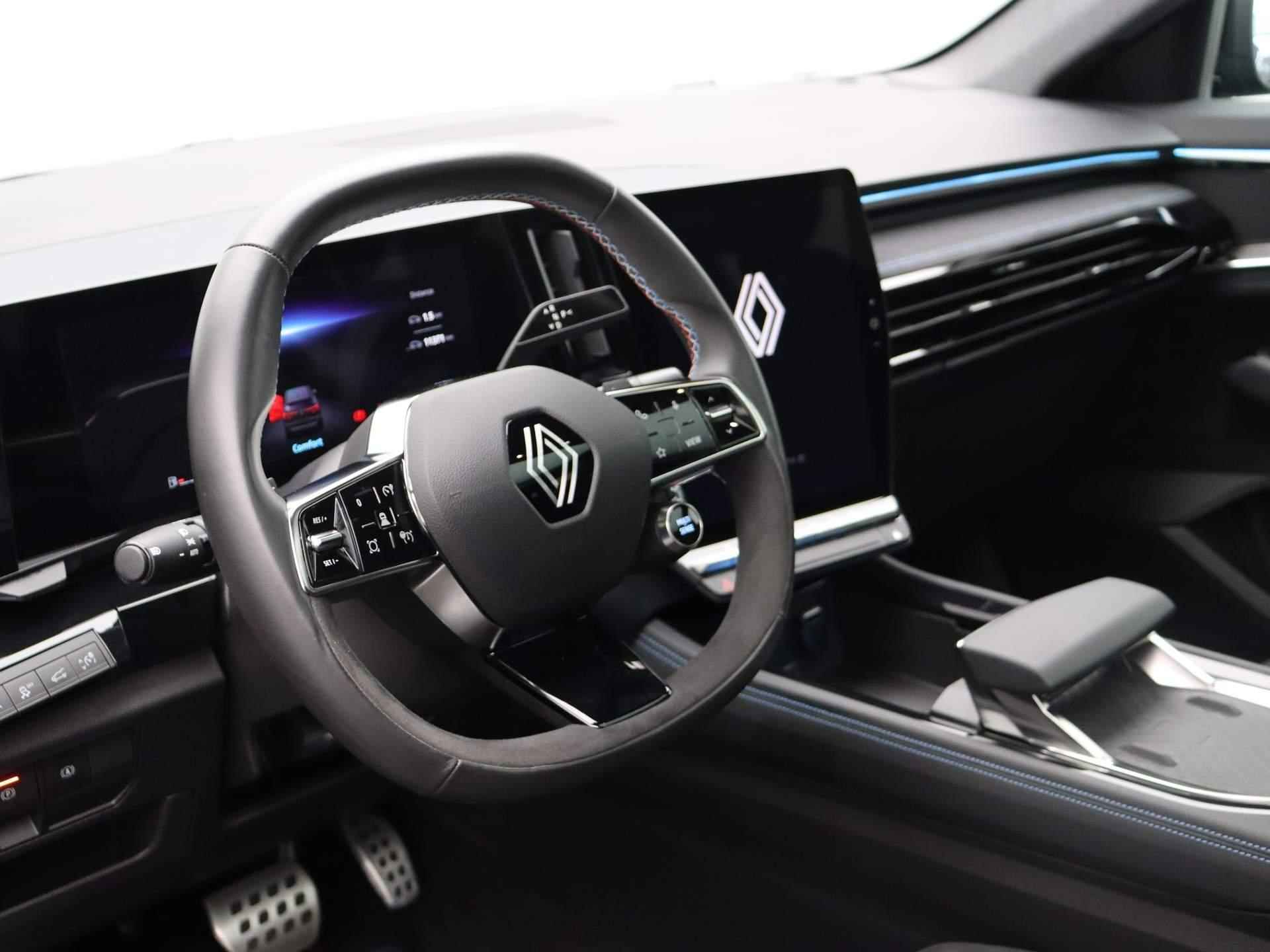 Renault Austral E-Tech Hybrid 200 Iconic Esprit Alpine | Panorama Dak | Stoel/Stuur Verwarming | Cruise Control Adaptief | 4 Control | Camera Rondom | - 17/58