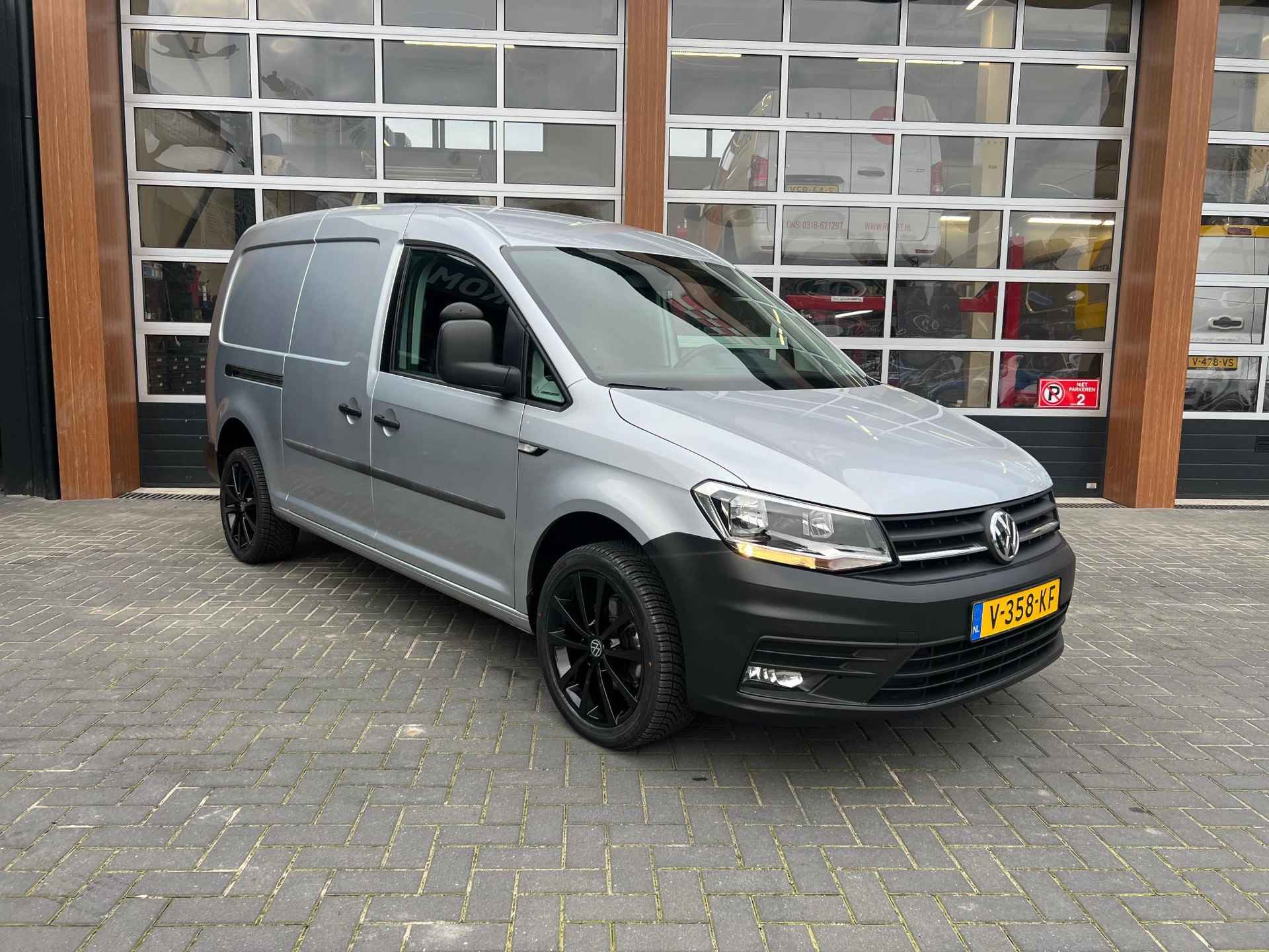 Volkswagen Caddy 2.0 TDI L2H1 BMT Maxi Highline | DSG Automaat | Apple CarPlay | 17 Inch Velgen | Camera | - 3/24