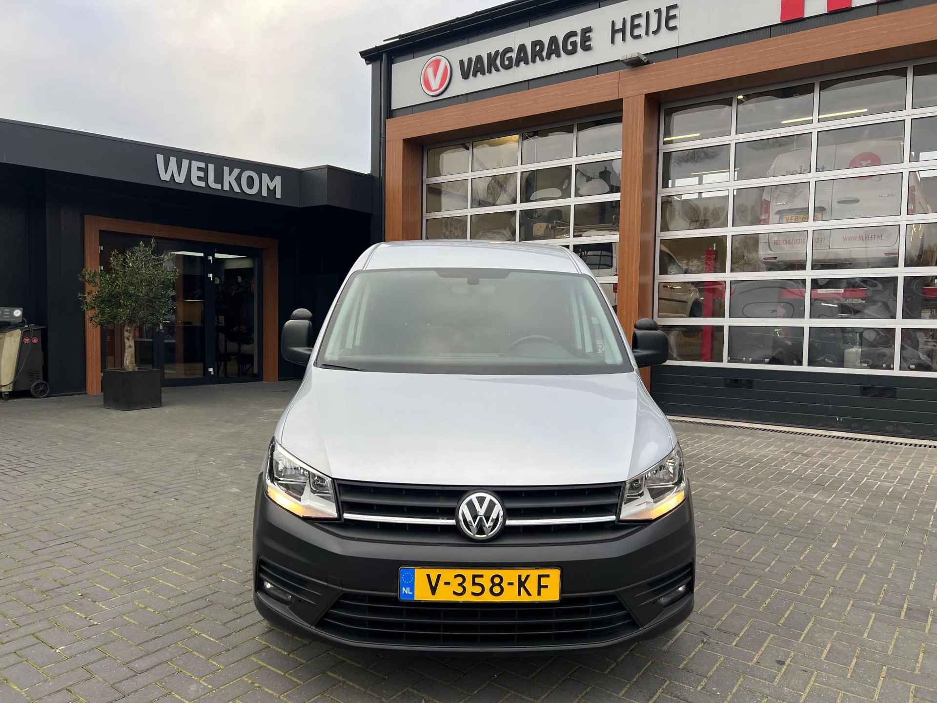 Volkswagen Caddy 2.0 TDI L2H1 BMT Maxi Highline | DSG Automaat | Apple CarPlay | 17 Inch Velgen | Camera | - 8/24