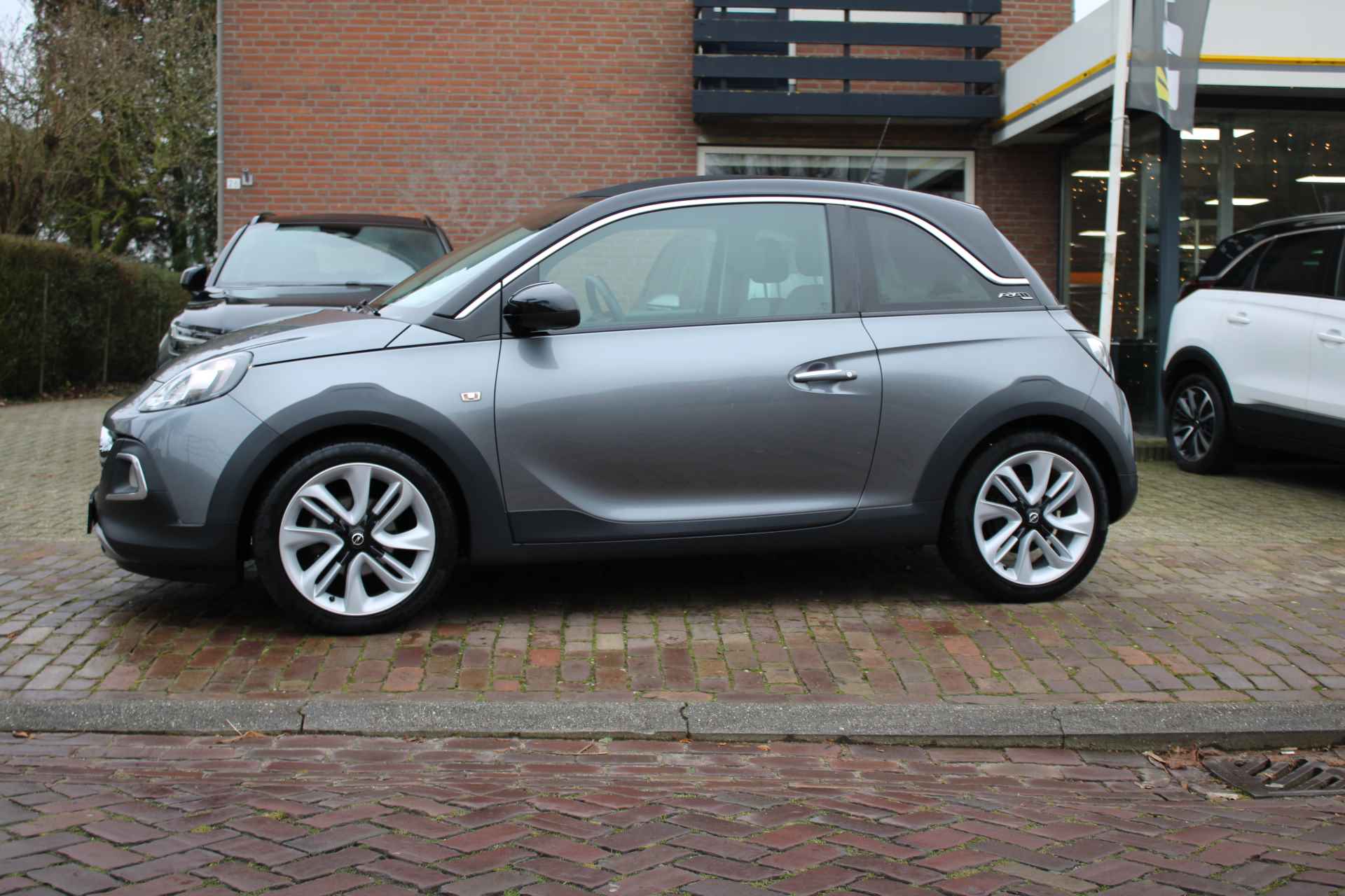 Opel Adam 1.0 Turbo 90PK ROCKS BlitZ + 17"/ Navi/ Clima/ Cruise/ Winterpakket/ NL auto - 4/43