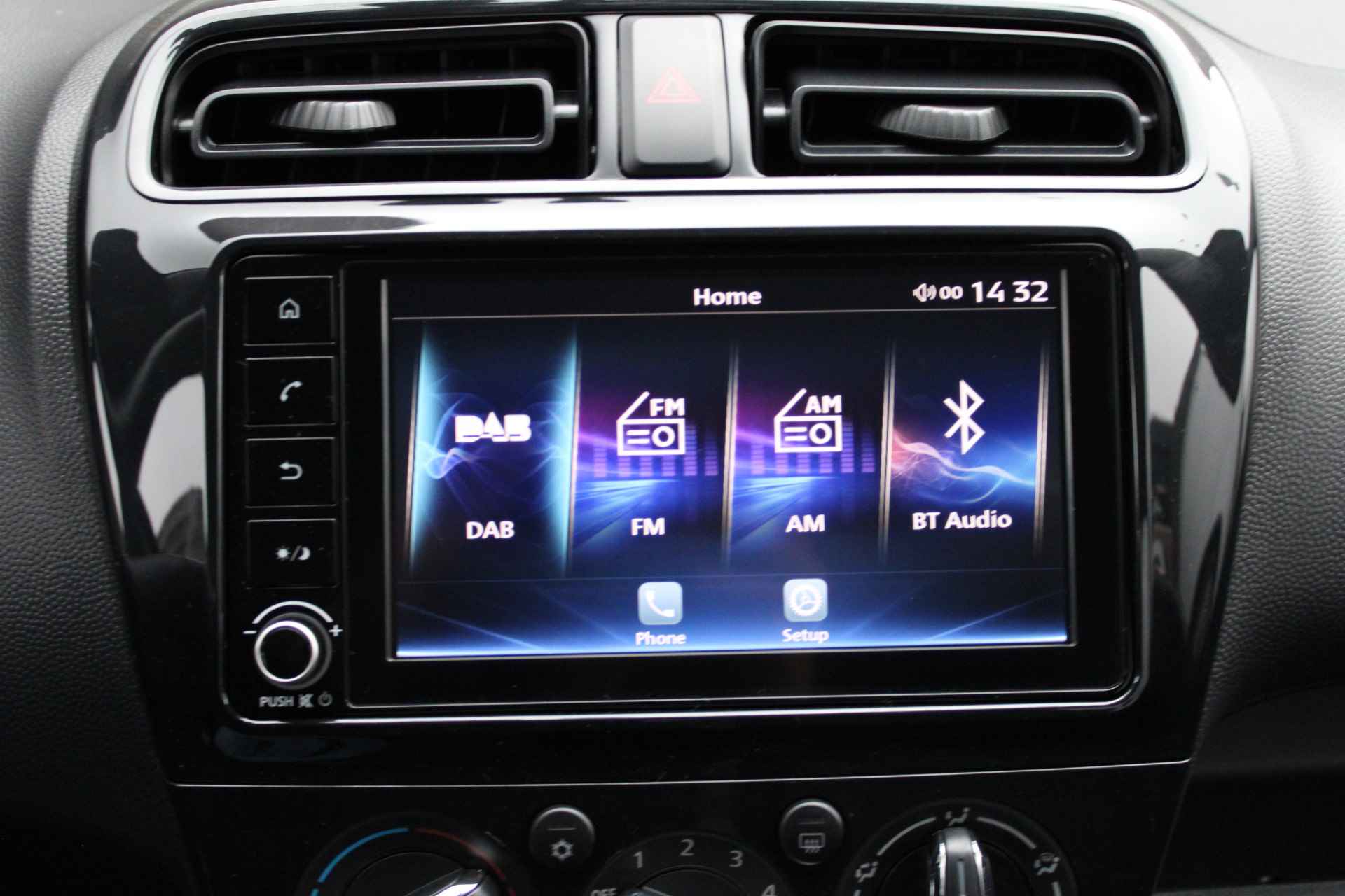 Mitsubishi Space Star 1.2 Active DAB Radio, Airco, Elektr. ramen voor, Applecarpl./Andr. Auto, LED achterlichten - 16/26