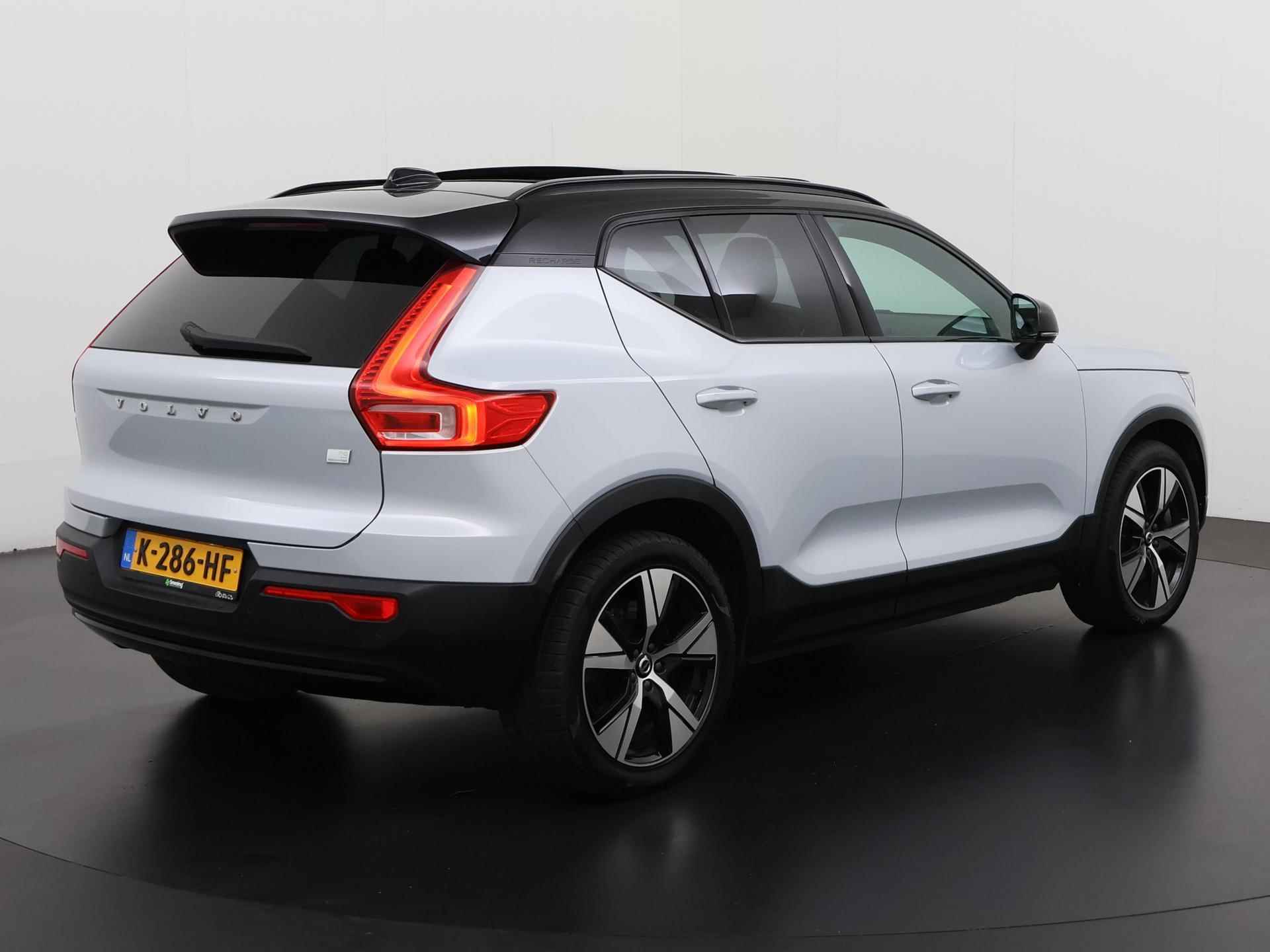 Volvo XC40 Recharge P8 AWD R-Design | Panoramadak | Leder | 360 Camera | Harman/Kardon | Zondag Open! - 4/44