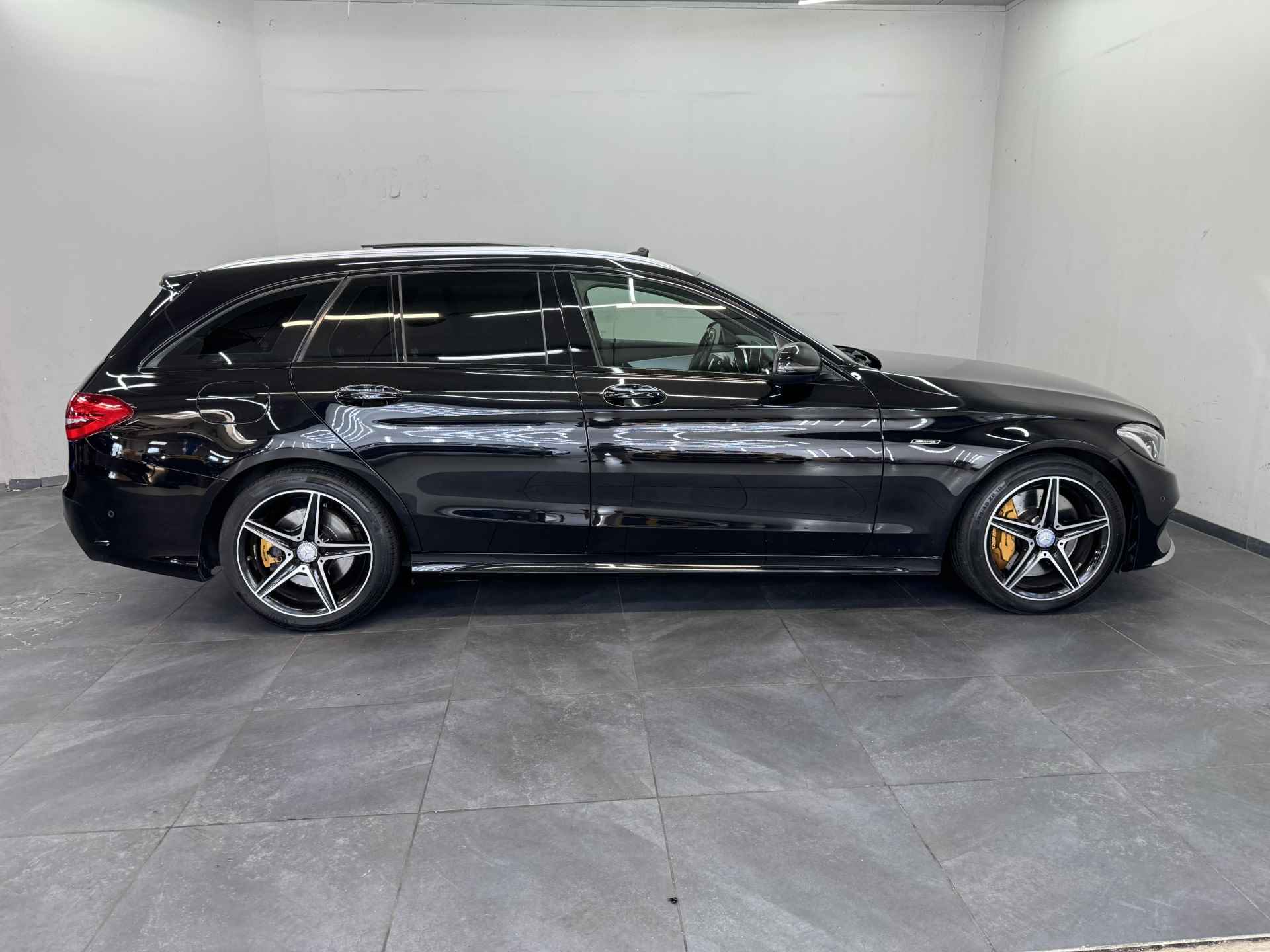 Mercedes-Benz C-klasse Estate 450 AMG 4MATIC✅Panoramadak✅Sfeerverlichting✅Burmester✅Adaptive Cruise Control✅Stoelverwarming✅ - 36/81