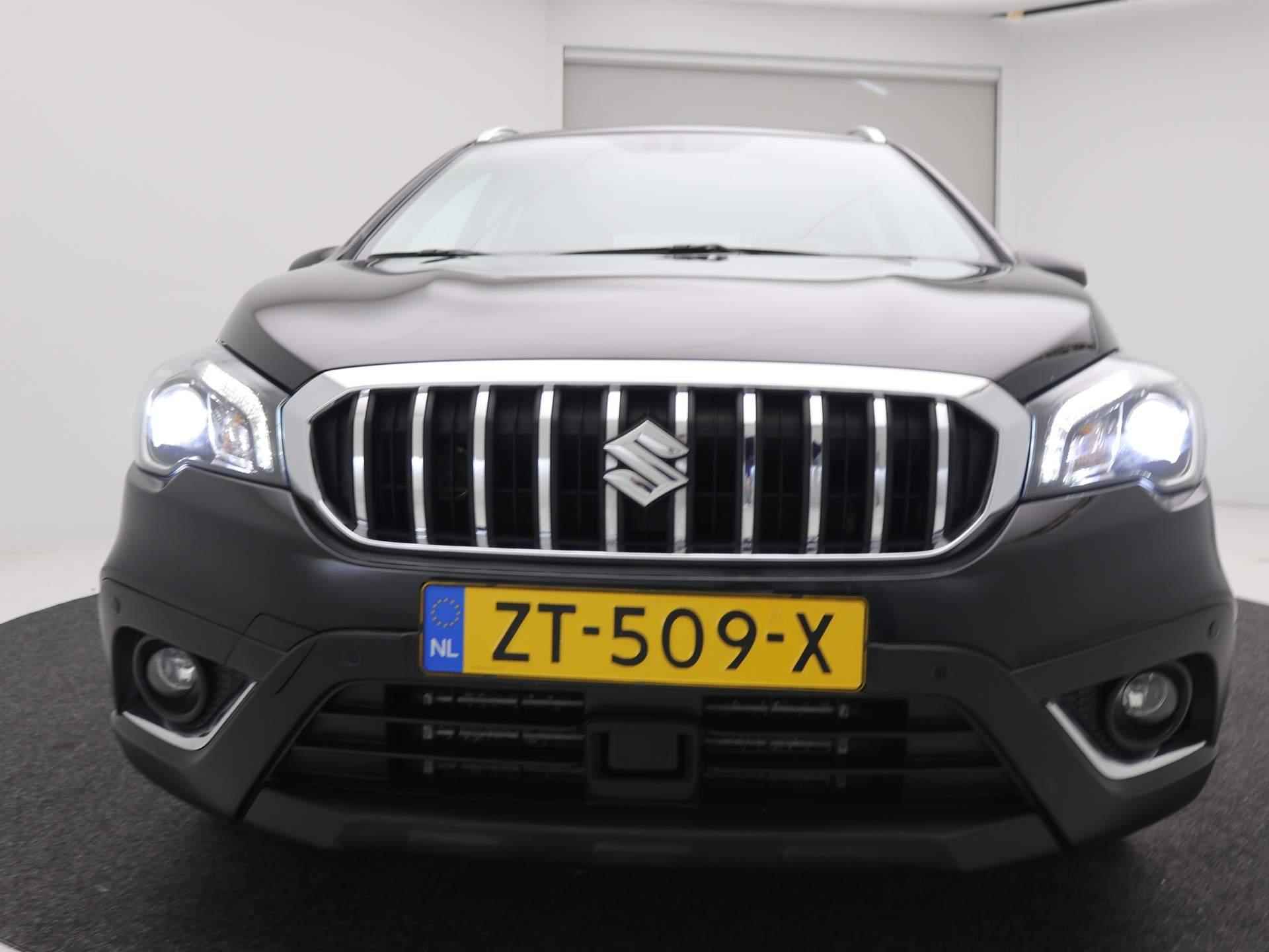 Suzuki S-Cross 1.4 Boosterjet High Executive / Trekhaak / Lederen bekleding / Navigatie / 1ste Eigenaar / Dealer onderhouden / Adaptieve Cruise Control / Airco Climate Control / Fulle option / NL Auto / Apple CarPlay & Android Auto / - 60/70