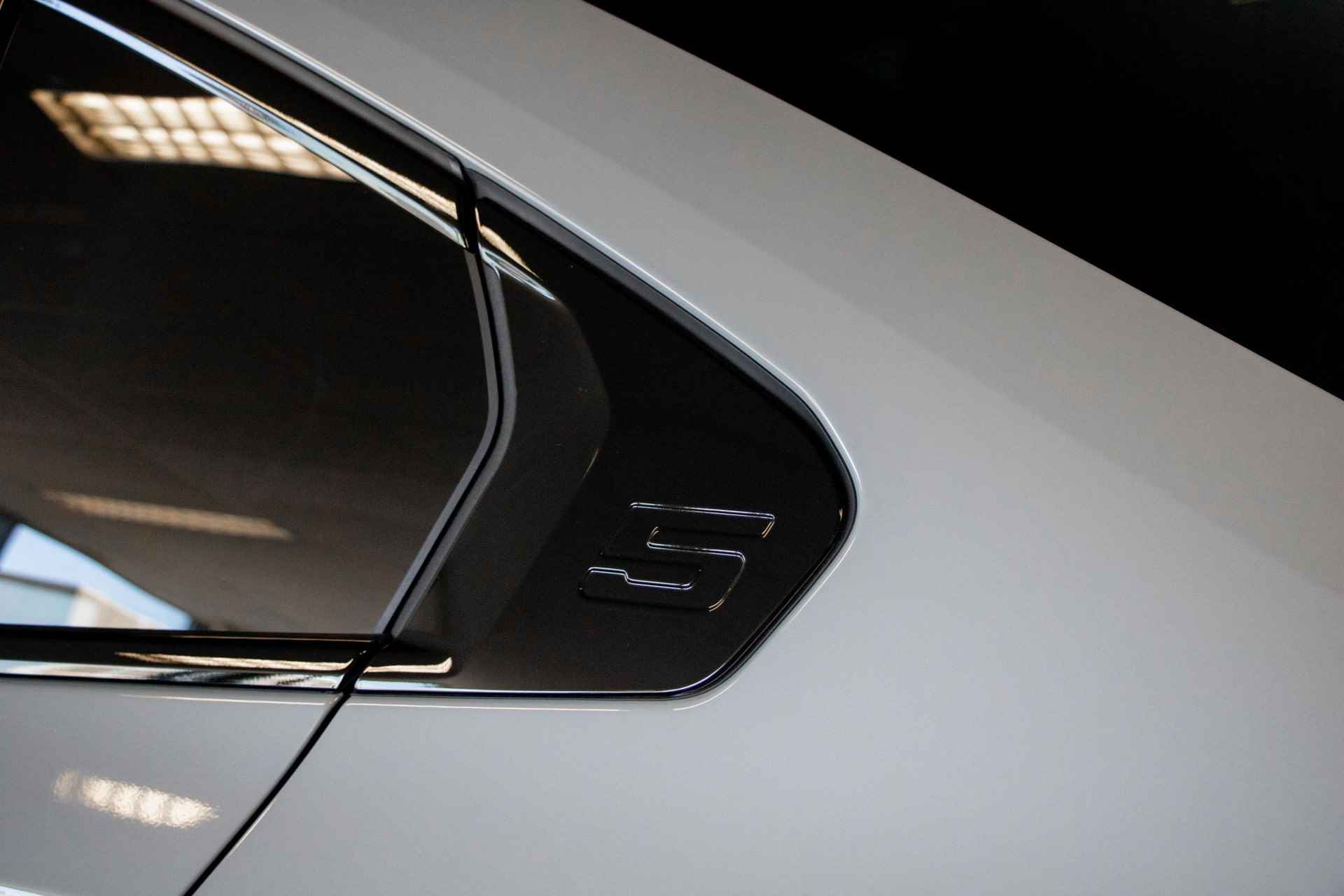 BMW i5 Sedan eDrive40 | M Sportpakket Pro | Driving Assistant Plus | Harman Kardon - 31/33