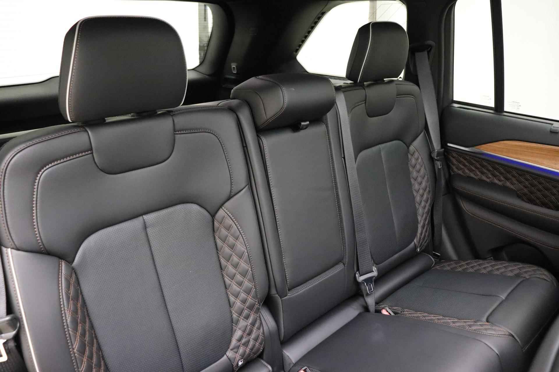 Jeep Grand Cherokee 2.0 Summit Reserve 4xe | Luchtvering | Panoramadak | Lederen bekleding | Passenger display | McIntosch audio | Stoelverwarming/Ventilatie | Exclusief uit voorraad leverbaar! - 19/60