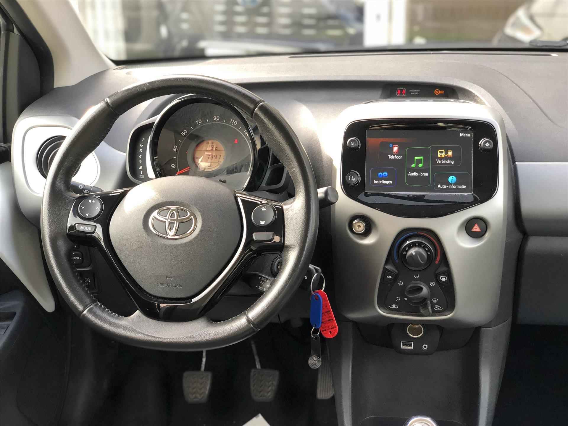 Toyota Aygo 1.0 VVT-i 72pk 5D X-Play | Eerste eigenaar, Apple CarPlay/Android Auto, Parkeercamera, In hoogte verstelbare stoel - 15/33