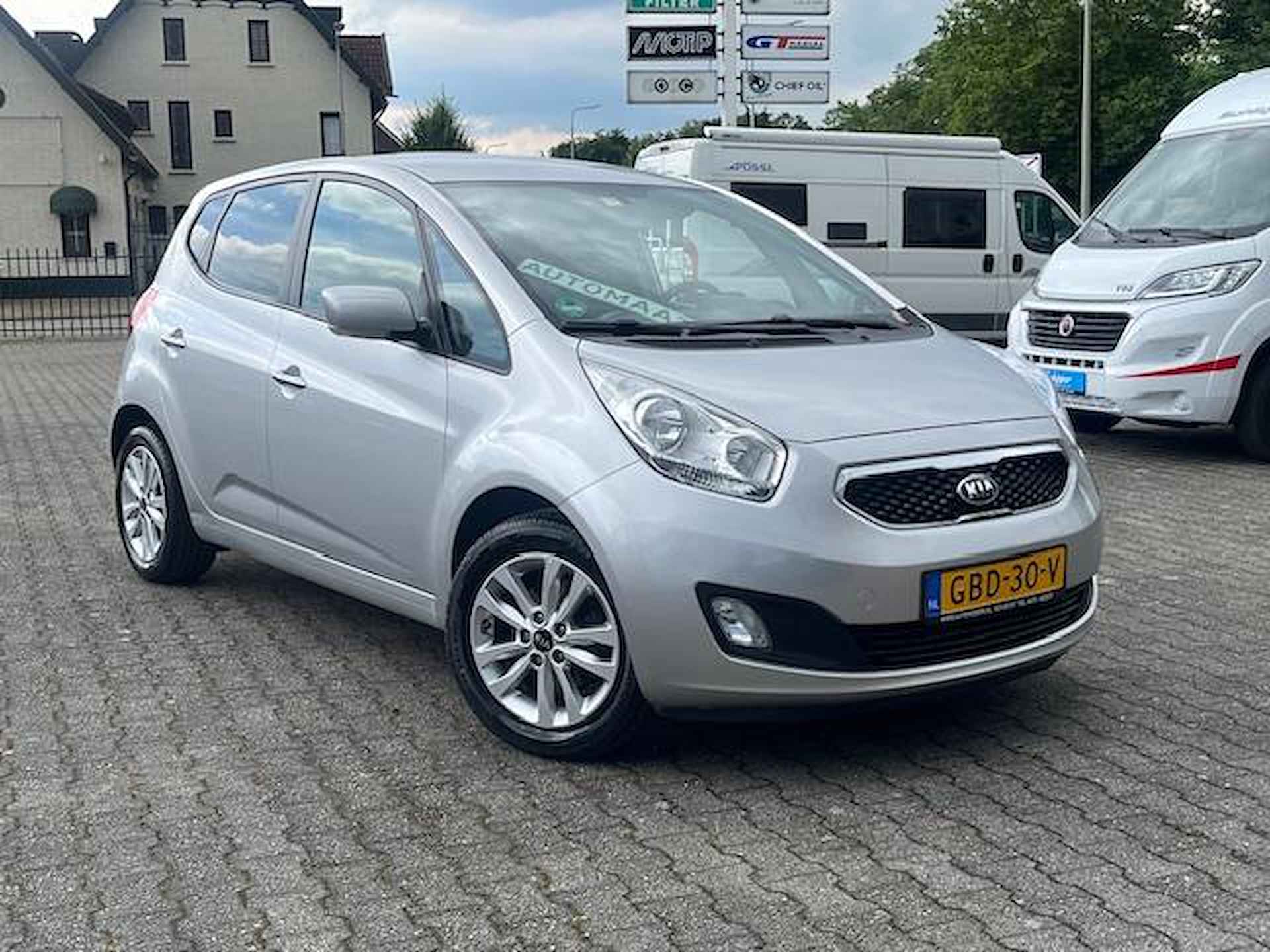 Kia Venga  Automaat, PDC, ECC, 1 jaar Bovag garantie Kia Venga 1.6 CVVT 20th Anniversary - 20/23