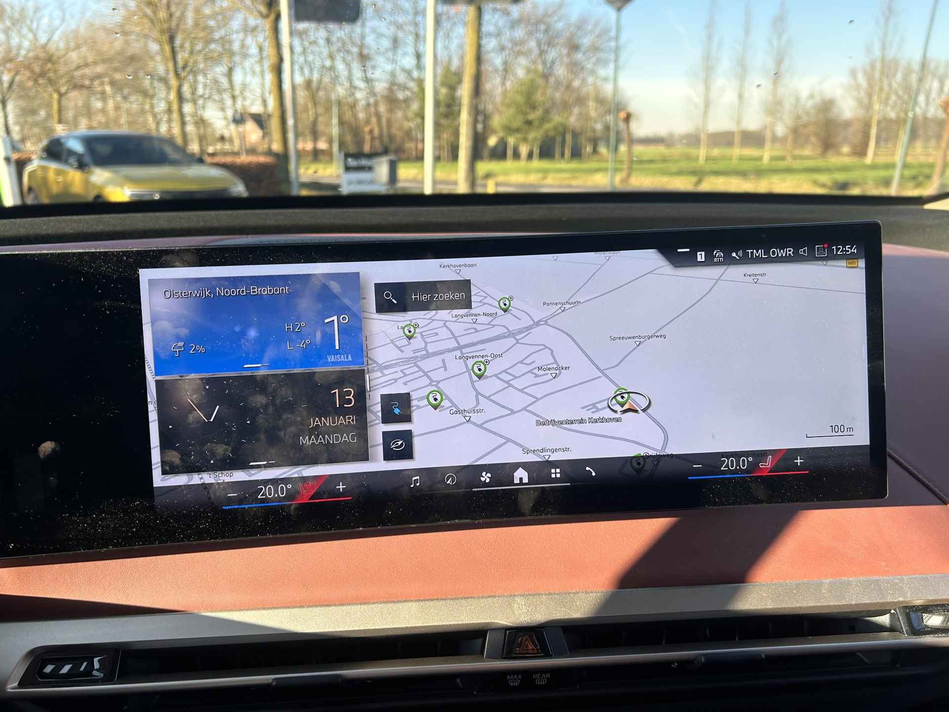 BMW iX xDrive50 Business Edition Plus 112 kWh | VERWACHT | PANORAMADAK | LEDER | LUCHTVERING | SOFTCLOSE | 360 CAMERA | WEGKLAPBARE TREKHAAK | HEAD-UP DISPLAY | STOELVERWARMING+VENTILATIE  | BOWERS & WILKINS  4D AUDIO| ELEKTRISCHE TREKHAAK | LUCHTVERING | 22'' | ACHTERBANK VERWARMD | LASER KOPLAMPEN | MASSAGE STOELEN | - 5/26