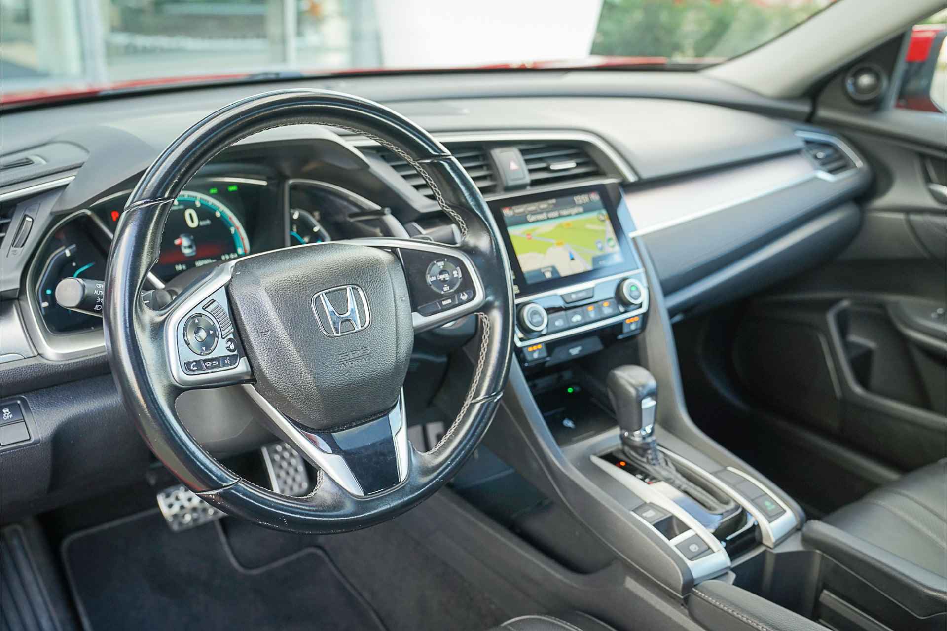 Honda Civic 1.5i V-TEC SEDAN EXECUTIVE - AUTOMAAT - NAVIGATIE - LEDER - ALL WEATHERS - 6/59