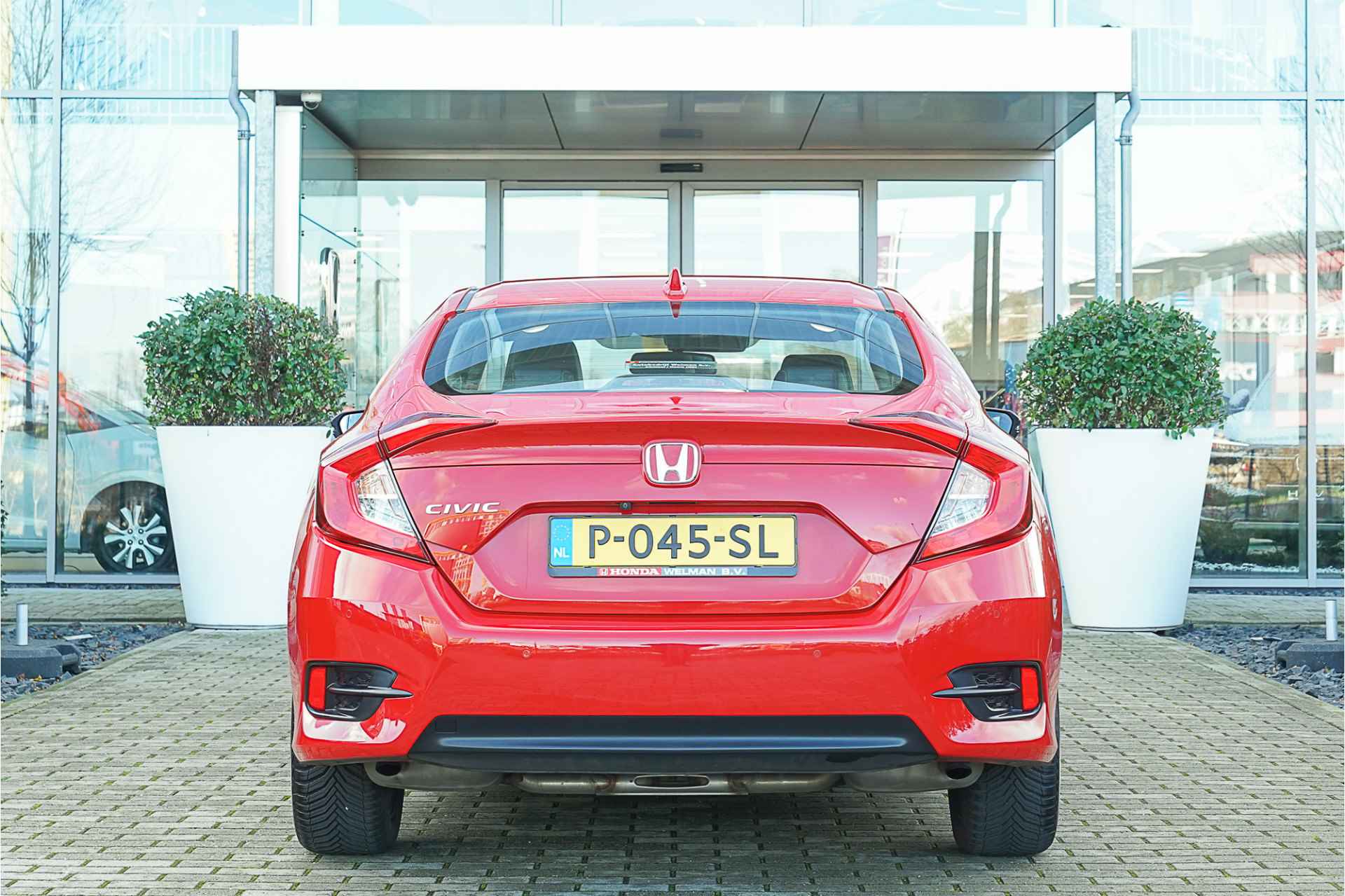 Honda Civic 1.5i V-TEC SEDAN EXECUTIVE - AUTOMAAT - NAVIGATIE - LEDER - ALL WEATHERS - 58/59