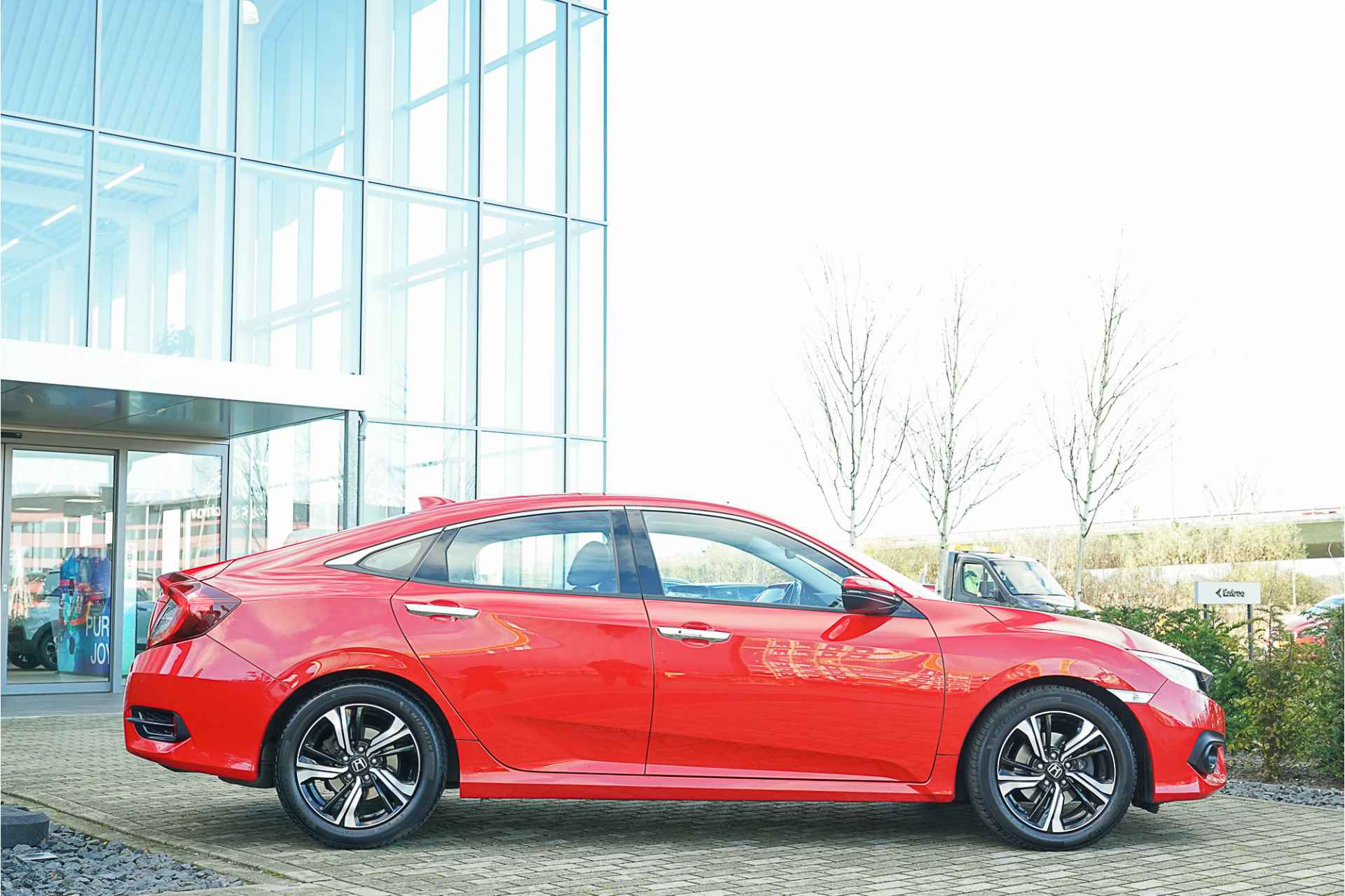 Honda Civic 1.5i V-TEC SEDAN EXECUTIVE - AUTOMAAT - NAVIGATIE - LEDER - ALL WEATHERS - 59/59