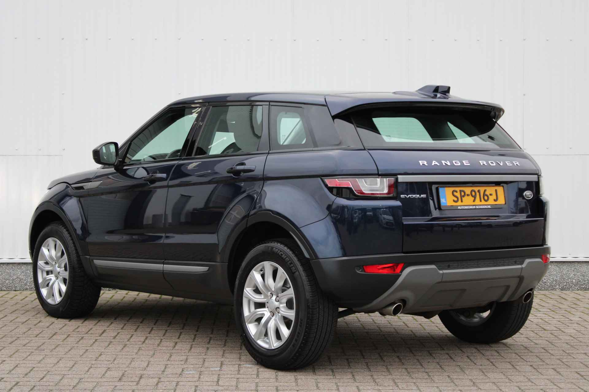 Land Rover Range Rover Evoque 2.0 TD4 Urban Series Pure | PANORAMADAK | CRUISE CONTROL | NAVIGATIE | CLIMATE CONTROL | - 5/27