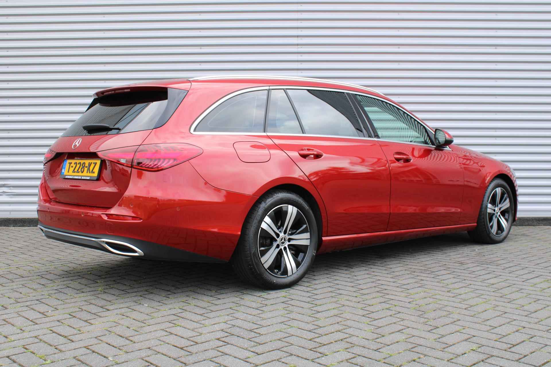 Mercedes-Benz C-Klasse Estate 180 Business Line | Airco | 17" LM | Nieuwste model Sportstoelen | Wide screen | - 5/32