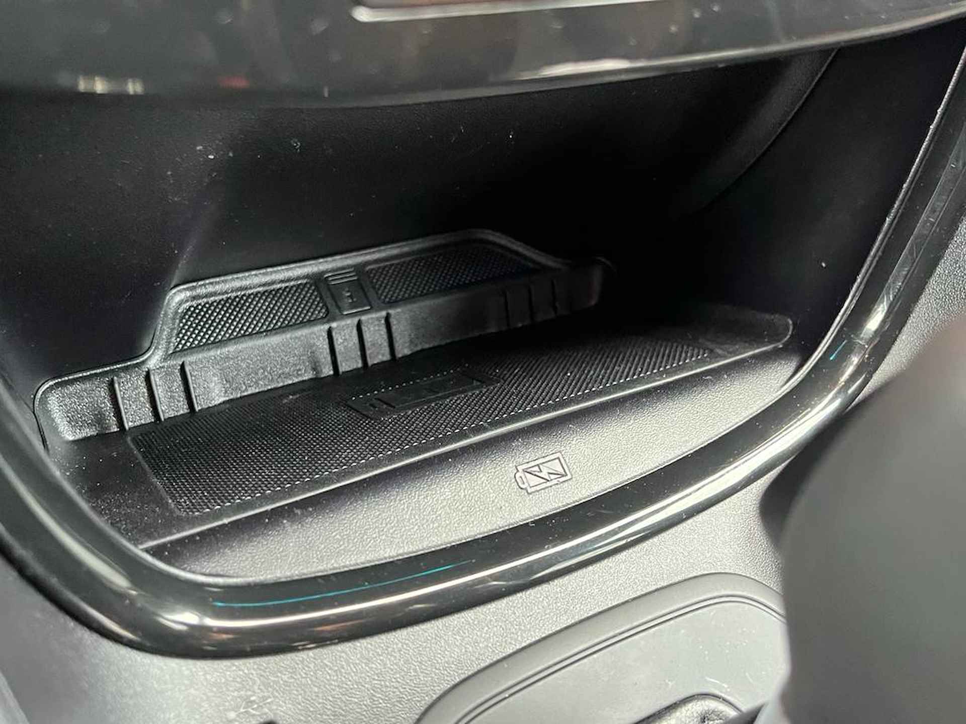 Ford Puma 1.0 EcoBoost Hybrid 125PK ST-Line Automaat | NAVI | CAMERA | STOELVERWARMING | UNIEKE KLEURSTELLING | - 25/29