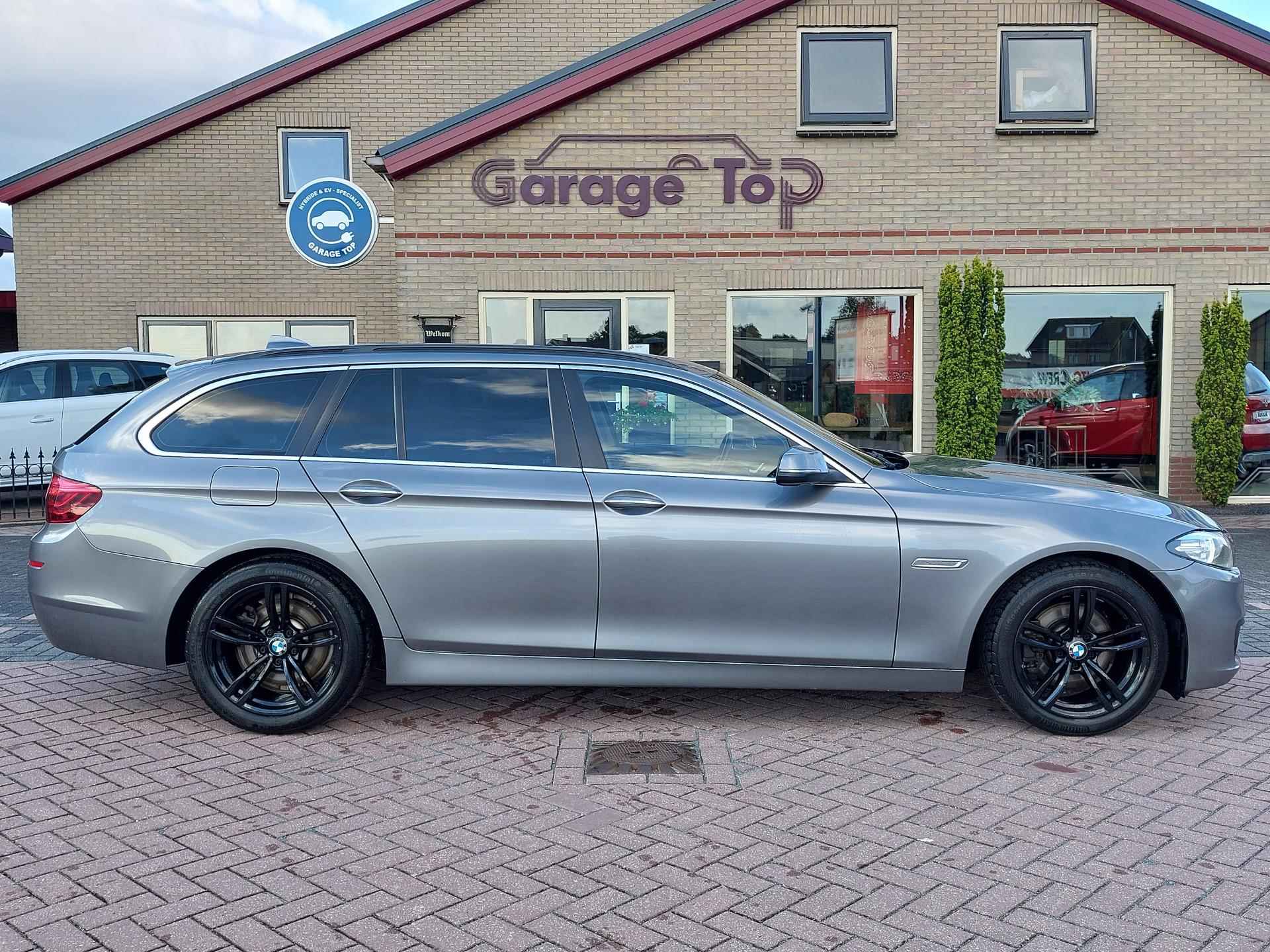 BMW 5 Serie Touring 520d Luxury Edition | Trekhaak | Xenon | Panoramadak | Stoelverwarming - 7/41