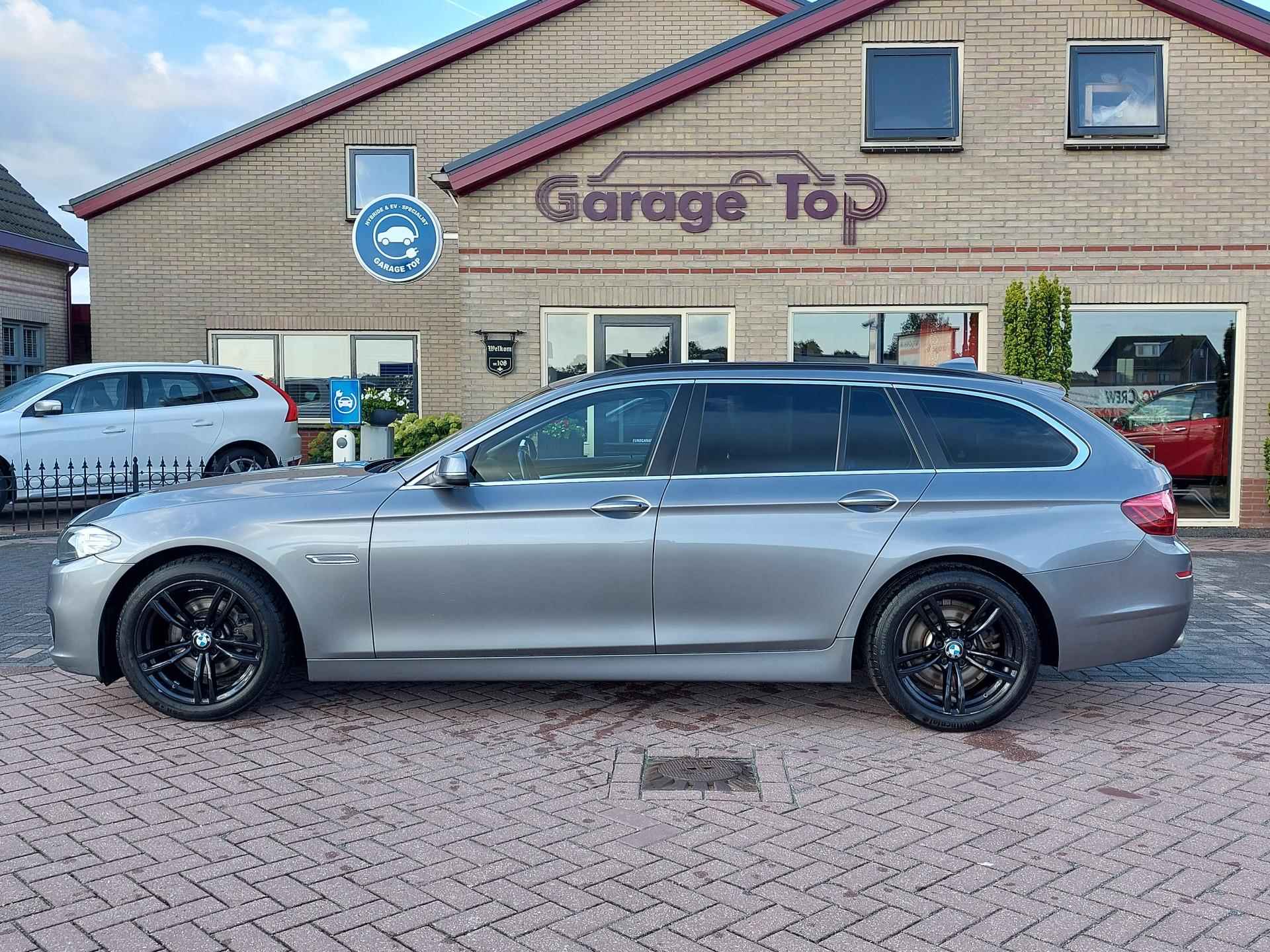 BMW 5 Serie Touring 520d Luxury Edition | Trekhaak | Xenon | Panoramadak | Stoelverwarming - 8/41