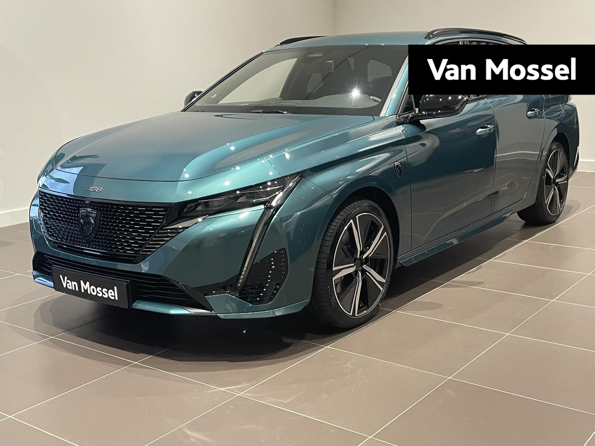 Peugeot 308 SW 1.6 Plug-in Hybrid 225 GT | 360 Camera | Lane Assist | Verwarmde Voorstoelen |