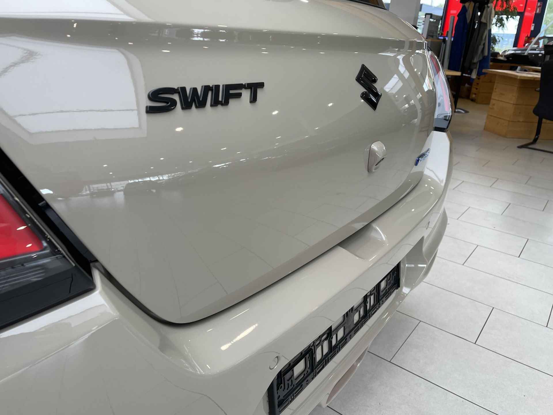 Suzuki Swift 1.2 Select SmartHyb. - 13/22