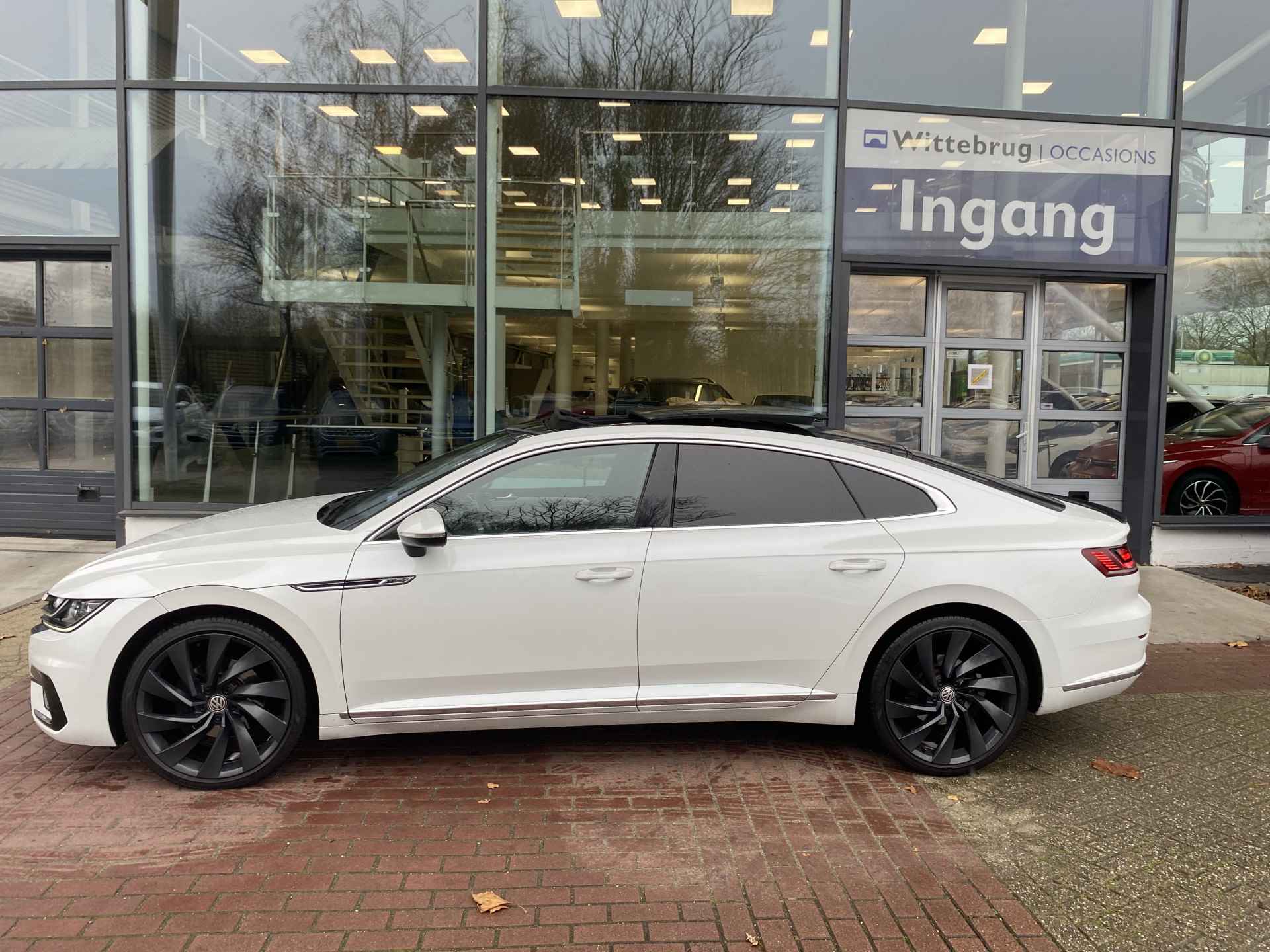 Volkswagen Arteon 2.0 TSI Business R Panorama dak / alcantara / Virtual cockpit / memory seats / massagestoel / 12 Maanden Garantie! - 11/43