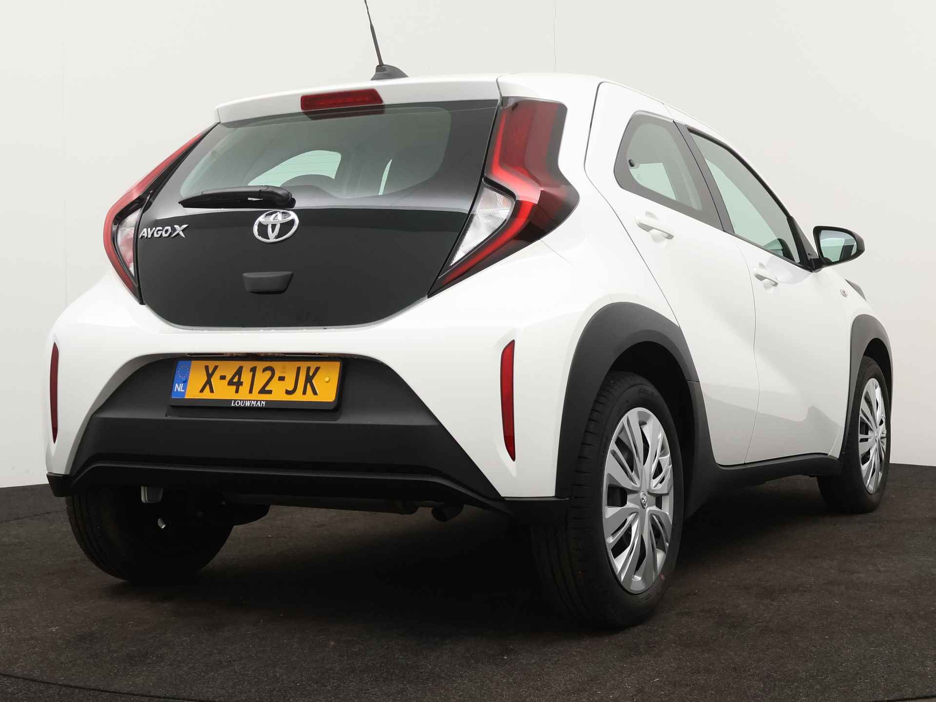 Toyota Aygo X 1.0 VVT-i S-CVT play | Airco | Camera | Apple Carplay/Android Auto | - 2/35