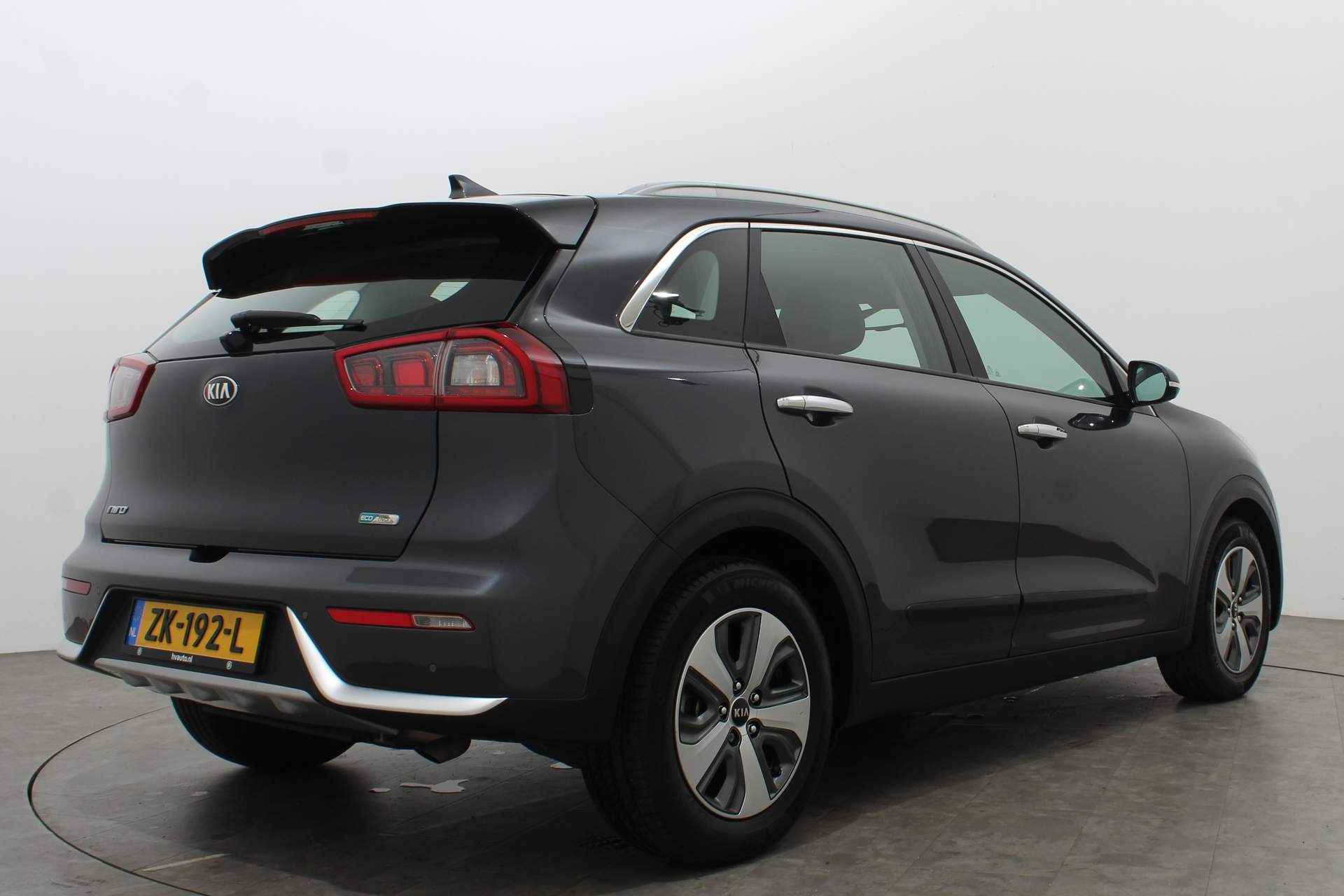 Kia Niro 1.6 GDi HYBRID 141PK DYNAMICLINE DCT | Navi | Adaptive cruise | Camera - 16/46