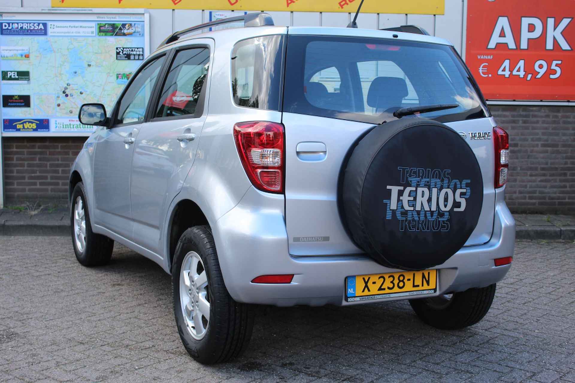 Daihatsu Terios 1.5-16v Expendition Special | 2WD | Airco | Nieuwe APK | - 3/32