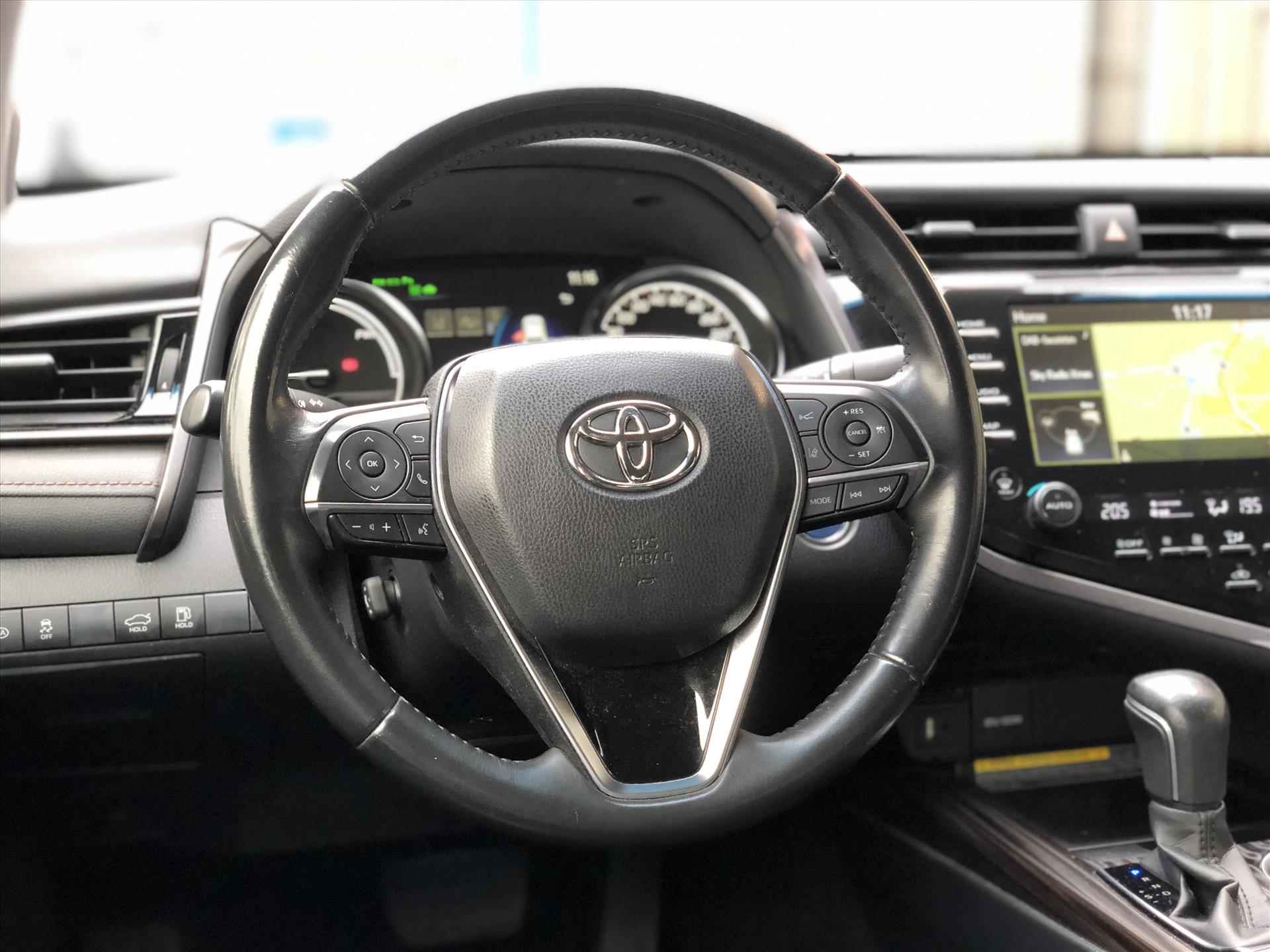 Toyota Camry 2.5 Hybrid 218pk Premium | Head up display, Dodehoekherkenning, JBL, Leer, Stoelverwarming, Parkeersensoren, NL-Auto - 16/44