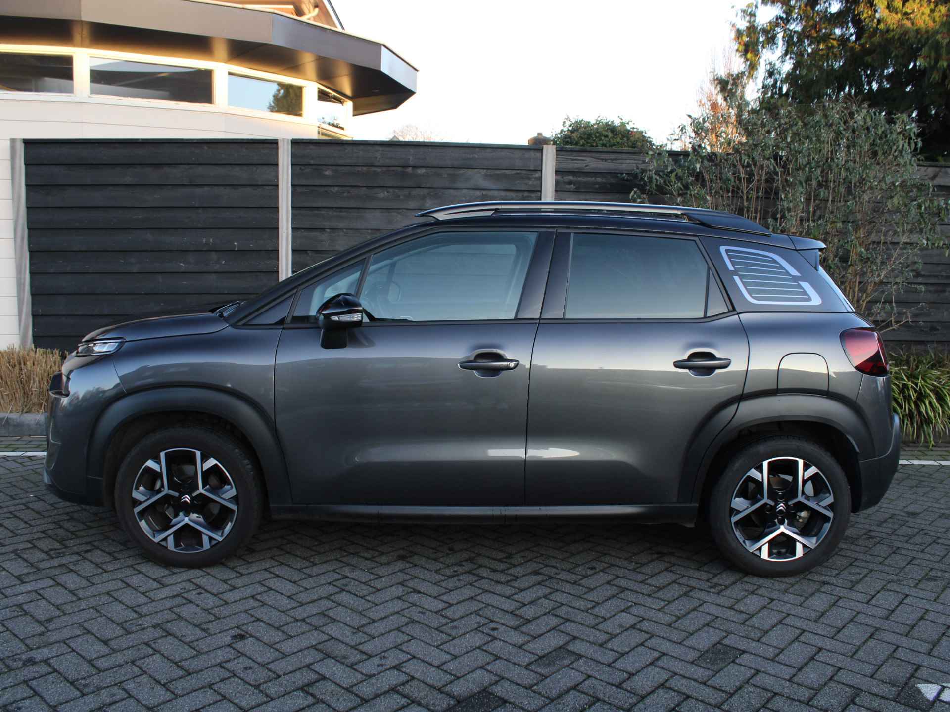 Citroën C3 Aircross 1.2 PureTech 130PK Max Automaat Navigatie, Achteruitrijcamera, Keyless Entry & Start, Parkeersensoren Achter, Apple Carplay, Android Auto - 5/36