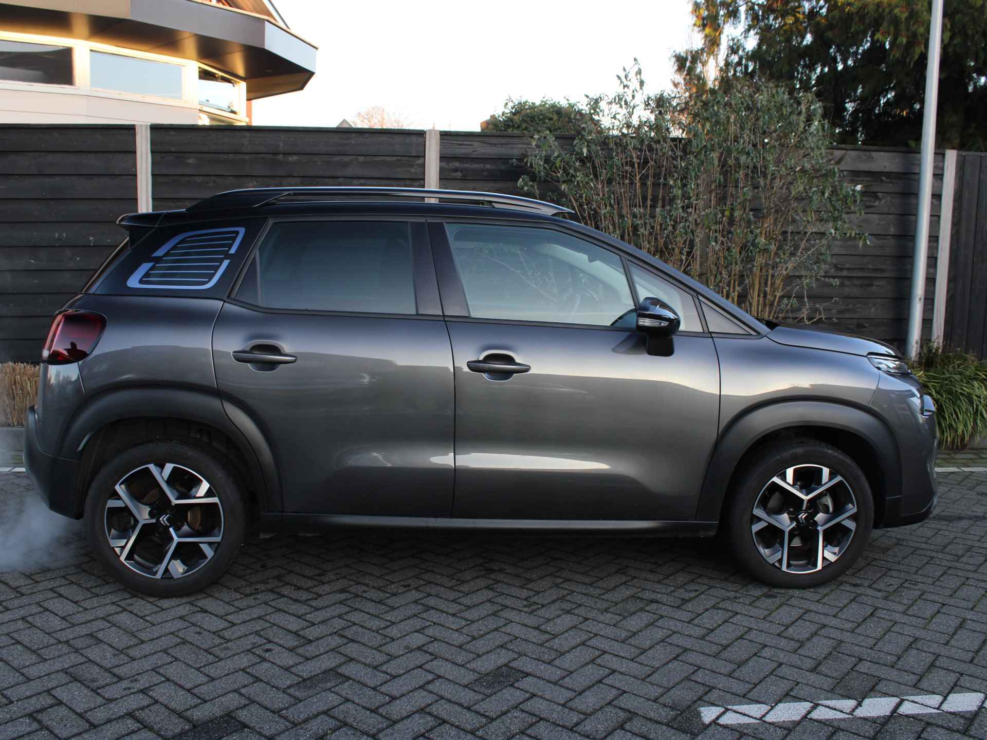 Citroën C3 Aircross 1.2 PureTech 130PK Max Automaat Navigatie, Achteruitrijcamera, Keyless Entry & Start, Parkeersensoren Achter, Apple Carplay, Android Auto - 8/36