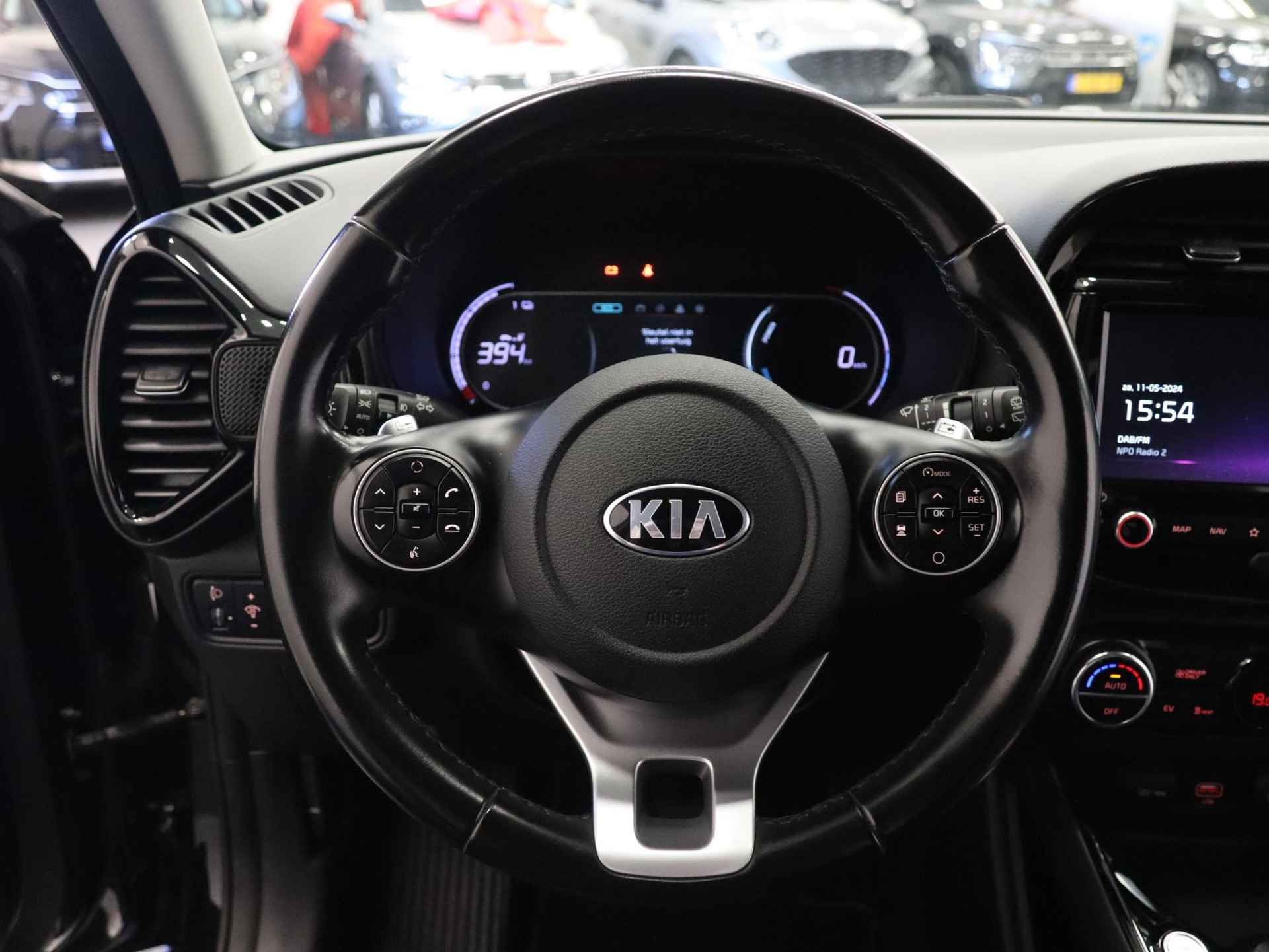 Kia e-Soul DynamicLine 64 kWh € 2.000,- subsidie mogelijk! | BTW auto | 3-fase laden | Navigatie | Camera | Adaptieve cruise control | Apple CarPlay | Android Auto | - 39/44