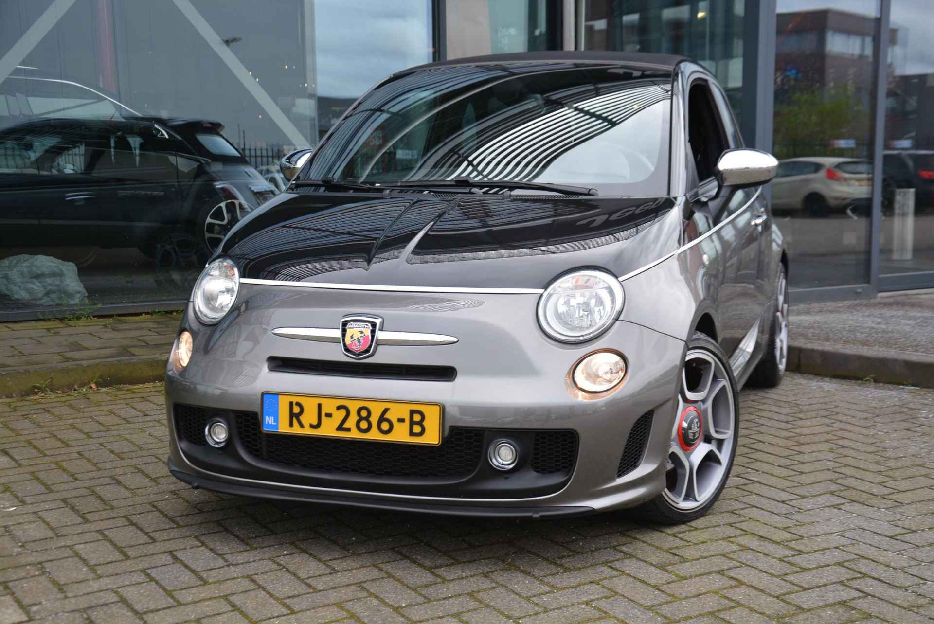 Abarth 500C 1.4 T-Jet Abarth Elaborabile Cabrio | 135 pk | - 9/21