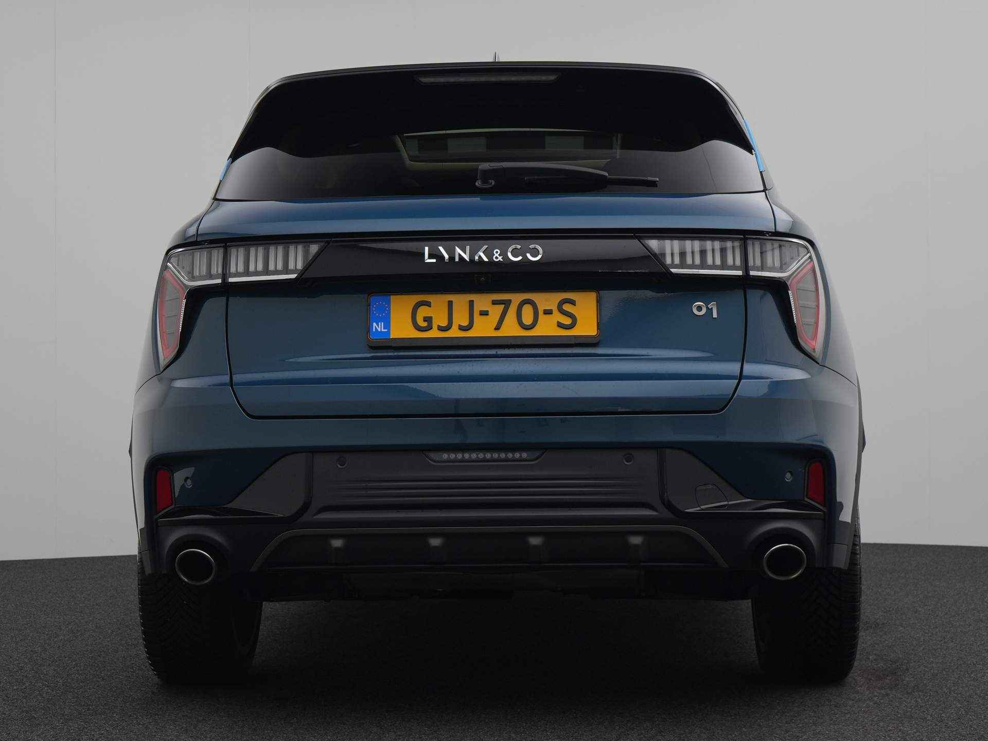 Lynk & Co 01 1.5 PHEV 262 pk Automaat | Panorama dak | Navigatie | Climate Control - 5/44