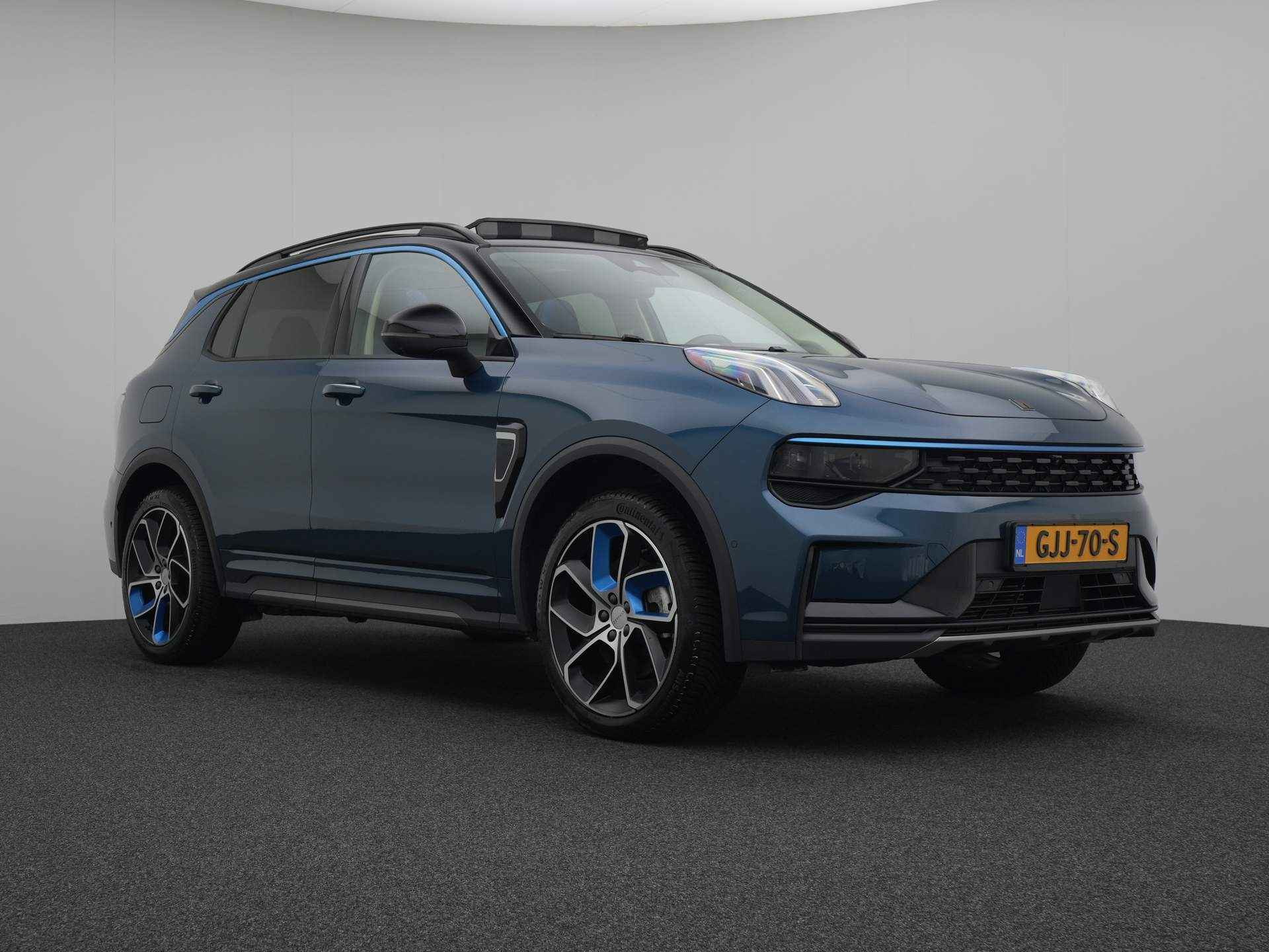 Lynk & Co 01 1.5 PHEV 262 pk Automaat | Panorama dak | Navigatie | Climate Control - 8/44