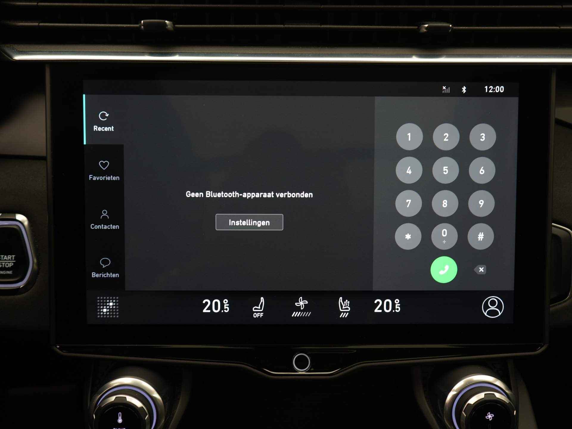 Lynk & Co 01 1.5 PHEV 262 pk Automaat | Panorama dak | Navigatie | Climate Control - 24/44