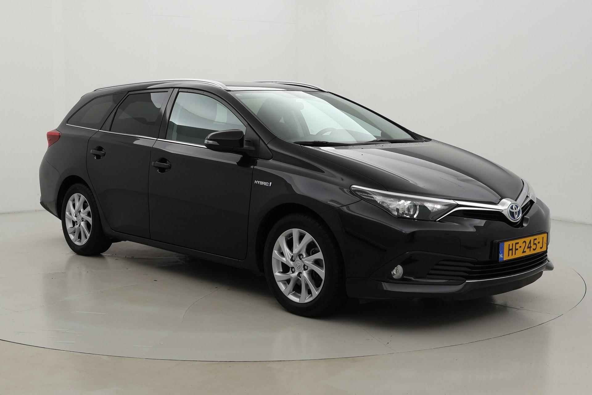 Toyota Auris Touring Sports 1.8 Hybrid Lease | Panoramadak | Navigatie - 29/36