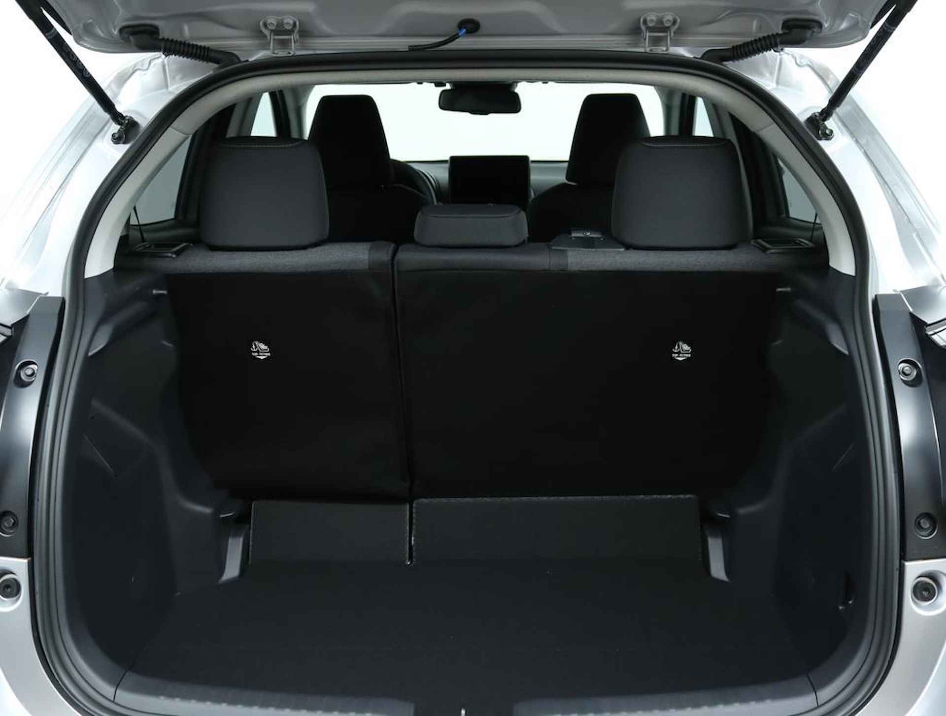 Toyota Yaris Hybrid 115 First Edition | Navigatie | Apple Carplay | Android Auto | Adaptive Cruise Control | - 34/44