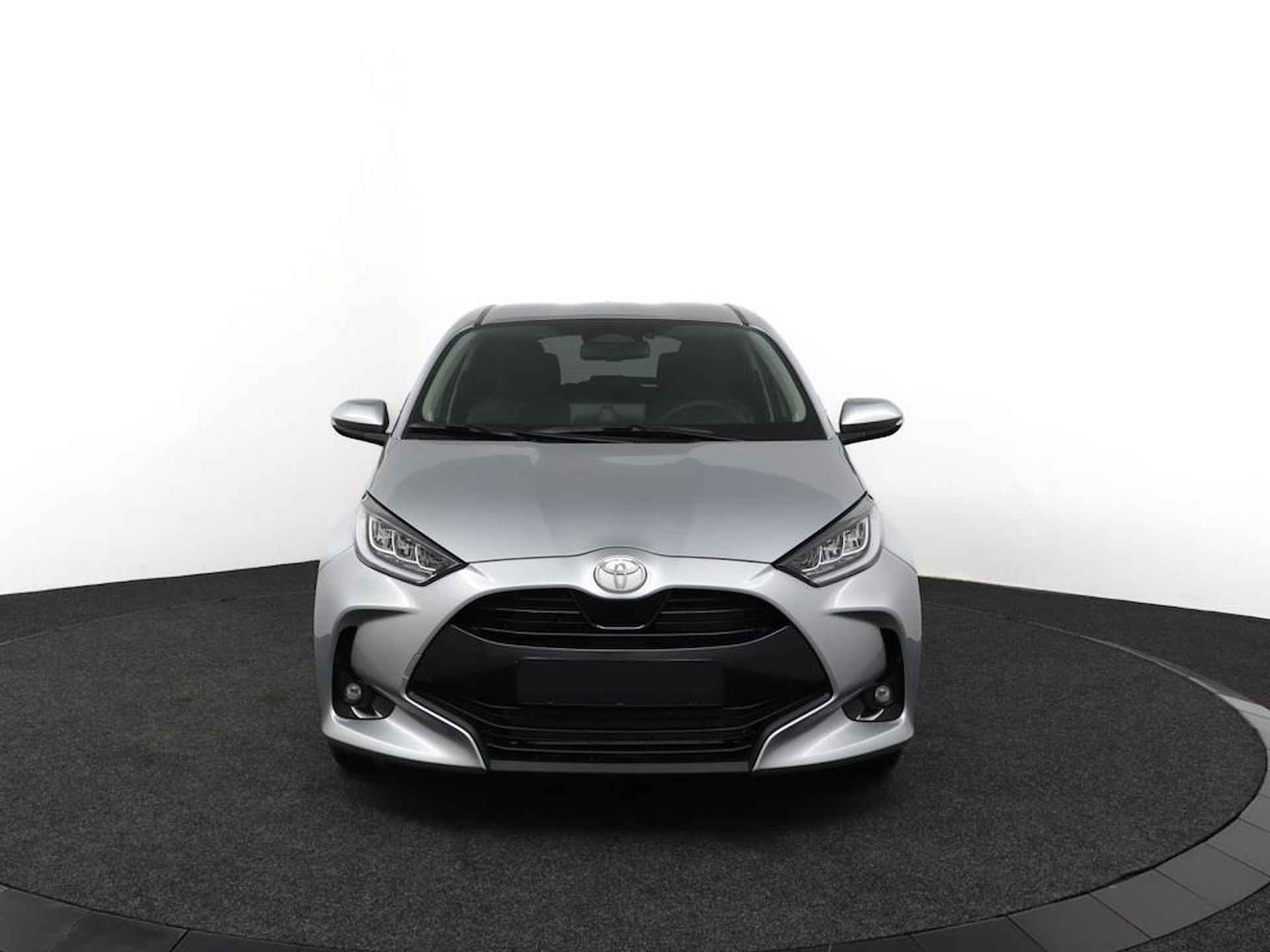 Toyota Yaris Hybrid 115 First Edition | Navigatie | Apple Carplay | Android Auto | Adaptive Cruise Control | - 16/44