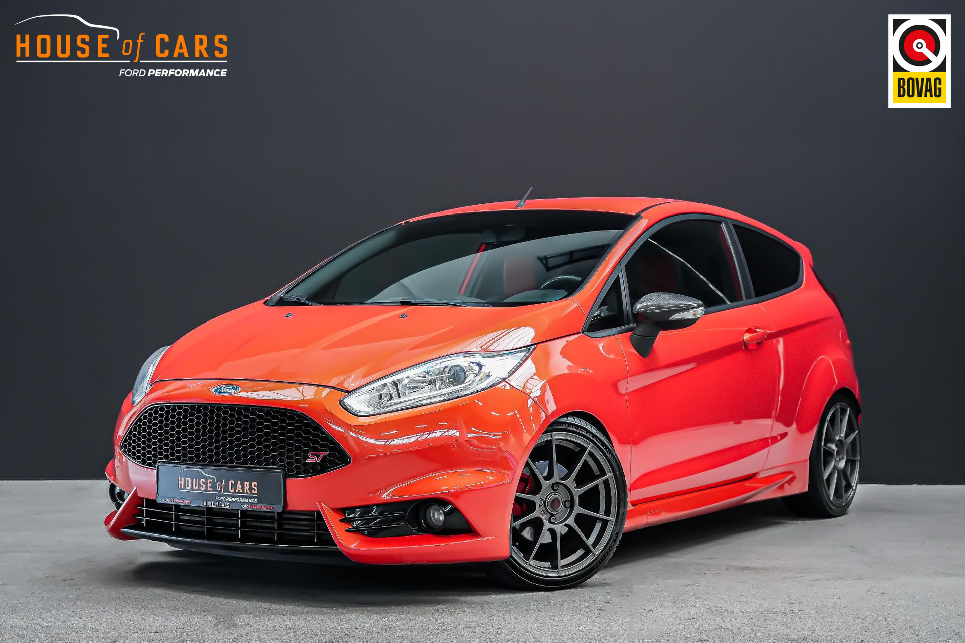 Ford Fiesta ST-2 1.6 182pk |BullX|Eibach verlagingsveren|17" custom|clima control|voorruit verwarming|stoelverwarming|bluetooth|