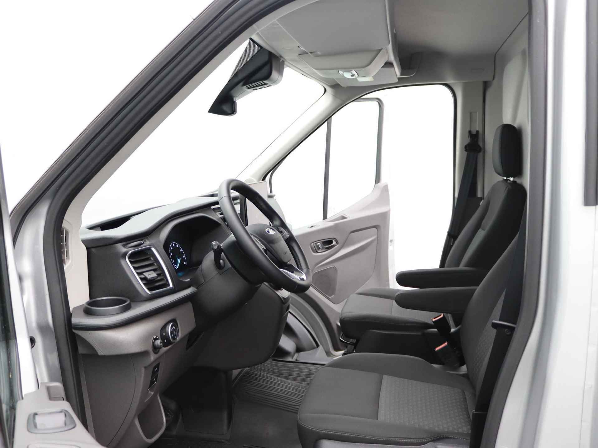 Ford E-Transit 350 L2H2 Trend 68 kWh | Adaptieve Cruise Control | Climate Control | Navigatie | Stoelverwarming | Financial lease vanaf € 505,- per maand | Full Operational Lease €778,- ex per maand | - 13/38