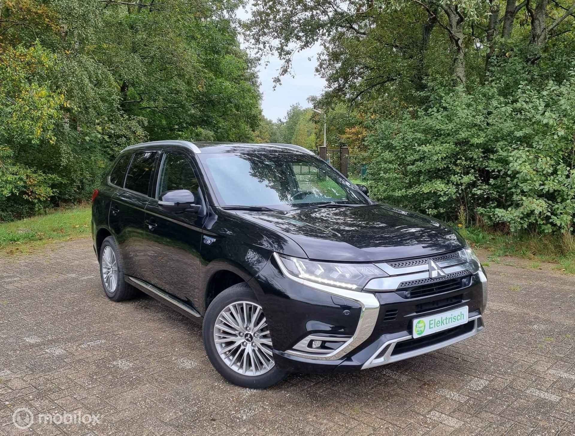 Mitsubishi Outlander 2.4 PHEV Instyle|Pano|ACC - 2/37