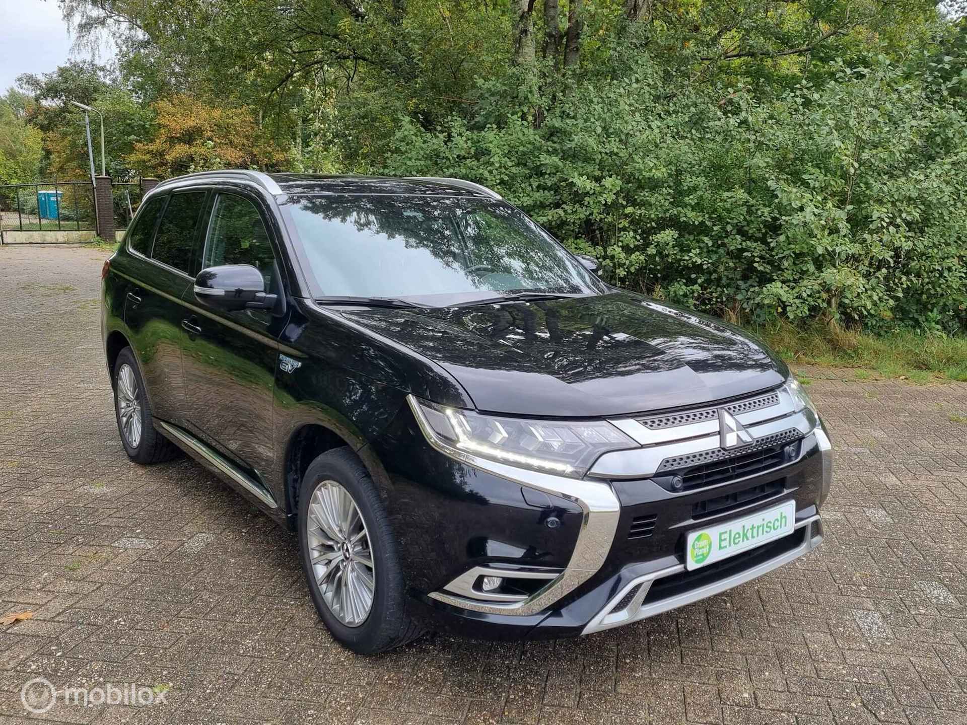 Mitsubishi Outlander 2.4 PHEV Instyle|Pano|ACC - 7/37