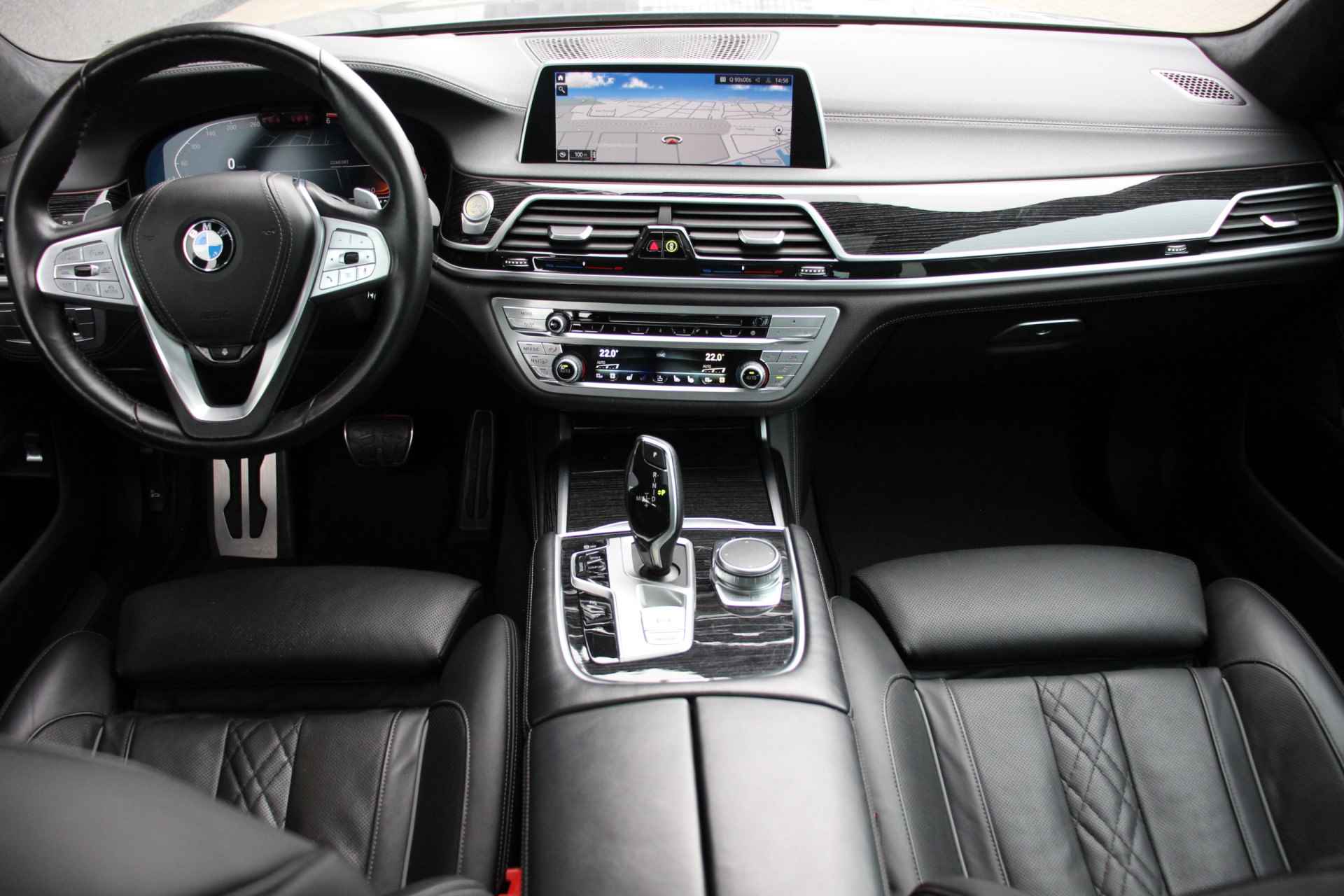 BMW 7 Serie 730d High Executive M-Sport | Entertainment | Achterasbesturing | Stoelkoeling - 3/51